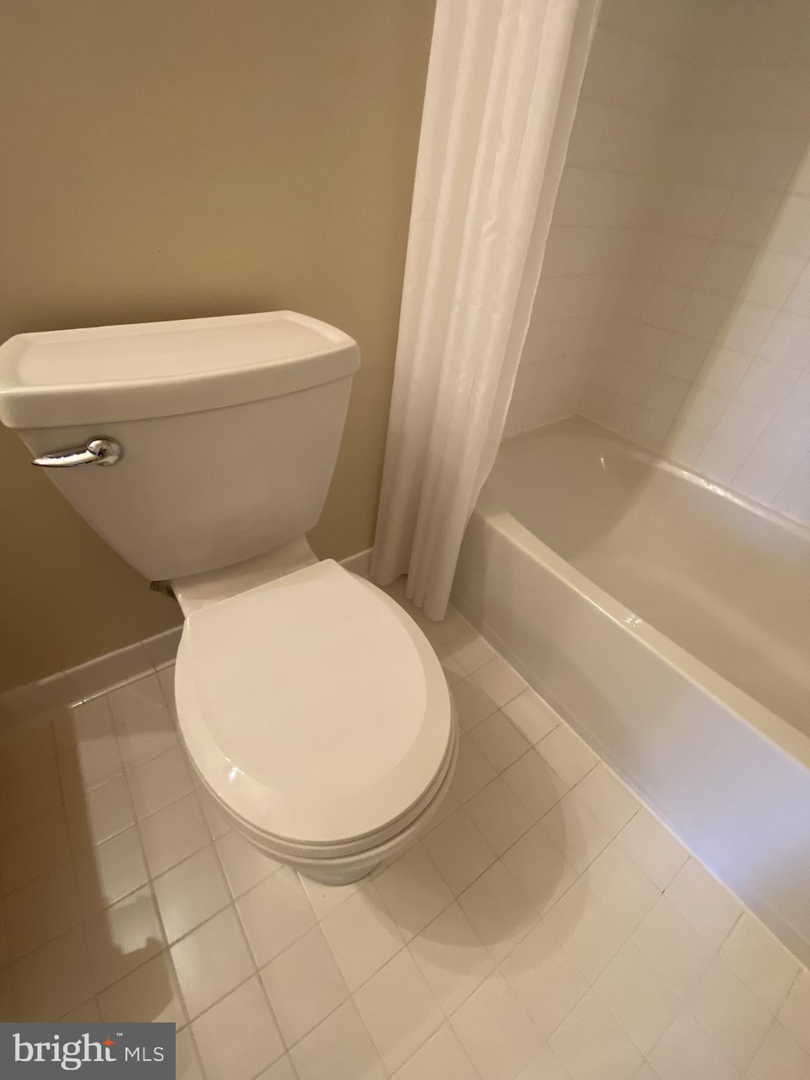 GUNSTON HILL - Residential