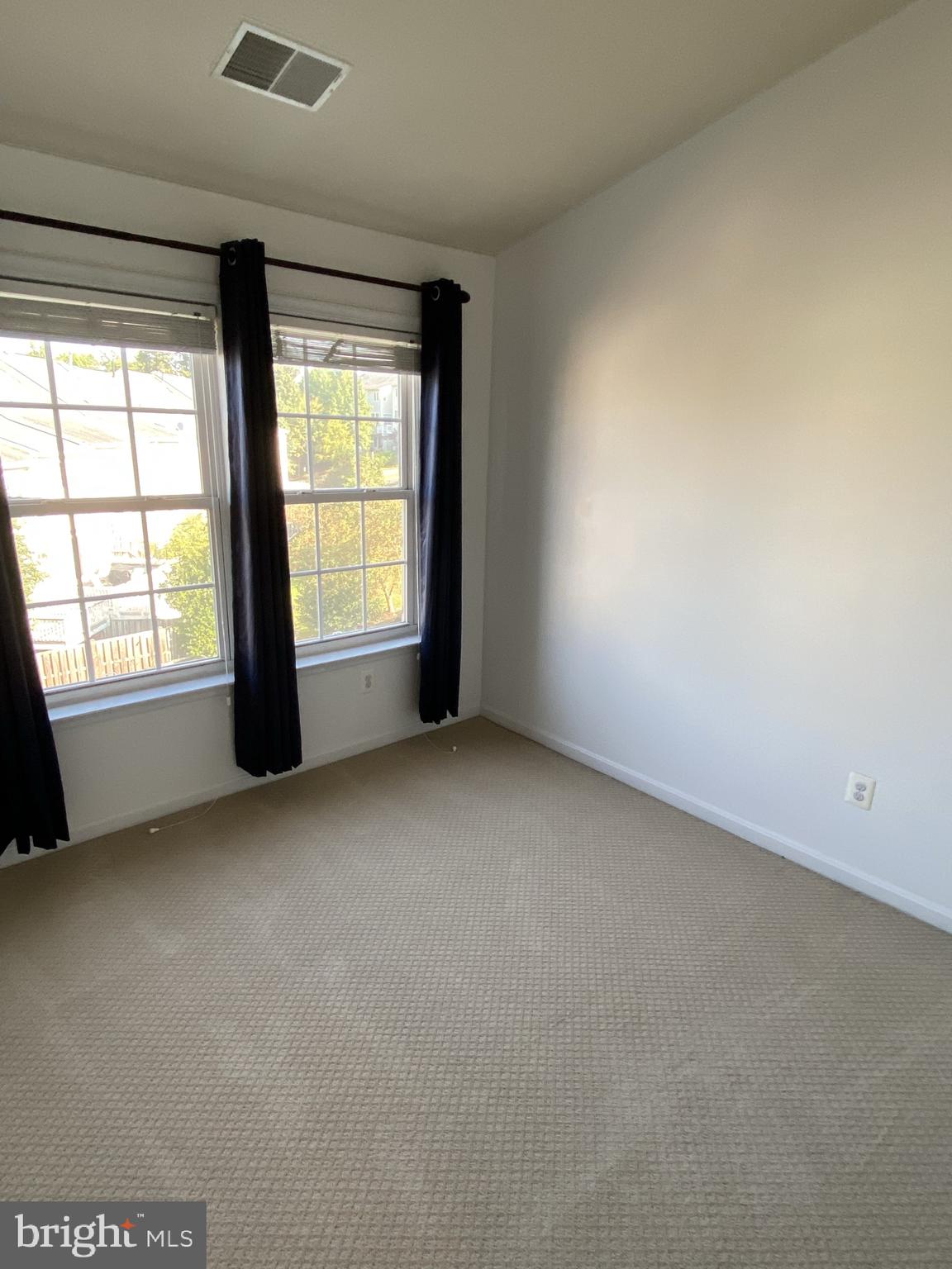 GUNSTON HILL - Residential