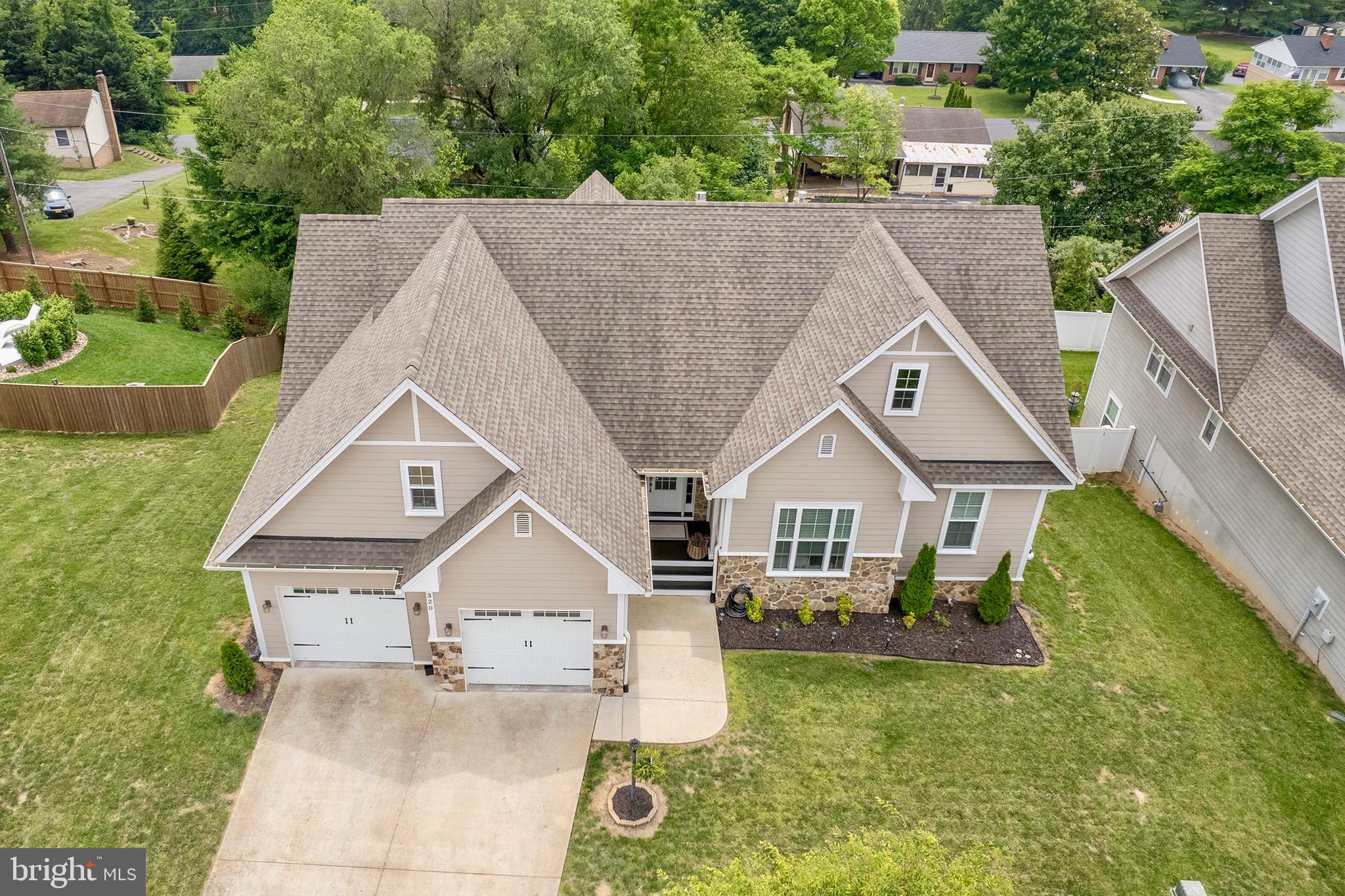 WINCHESTER CITY - Residential