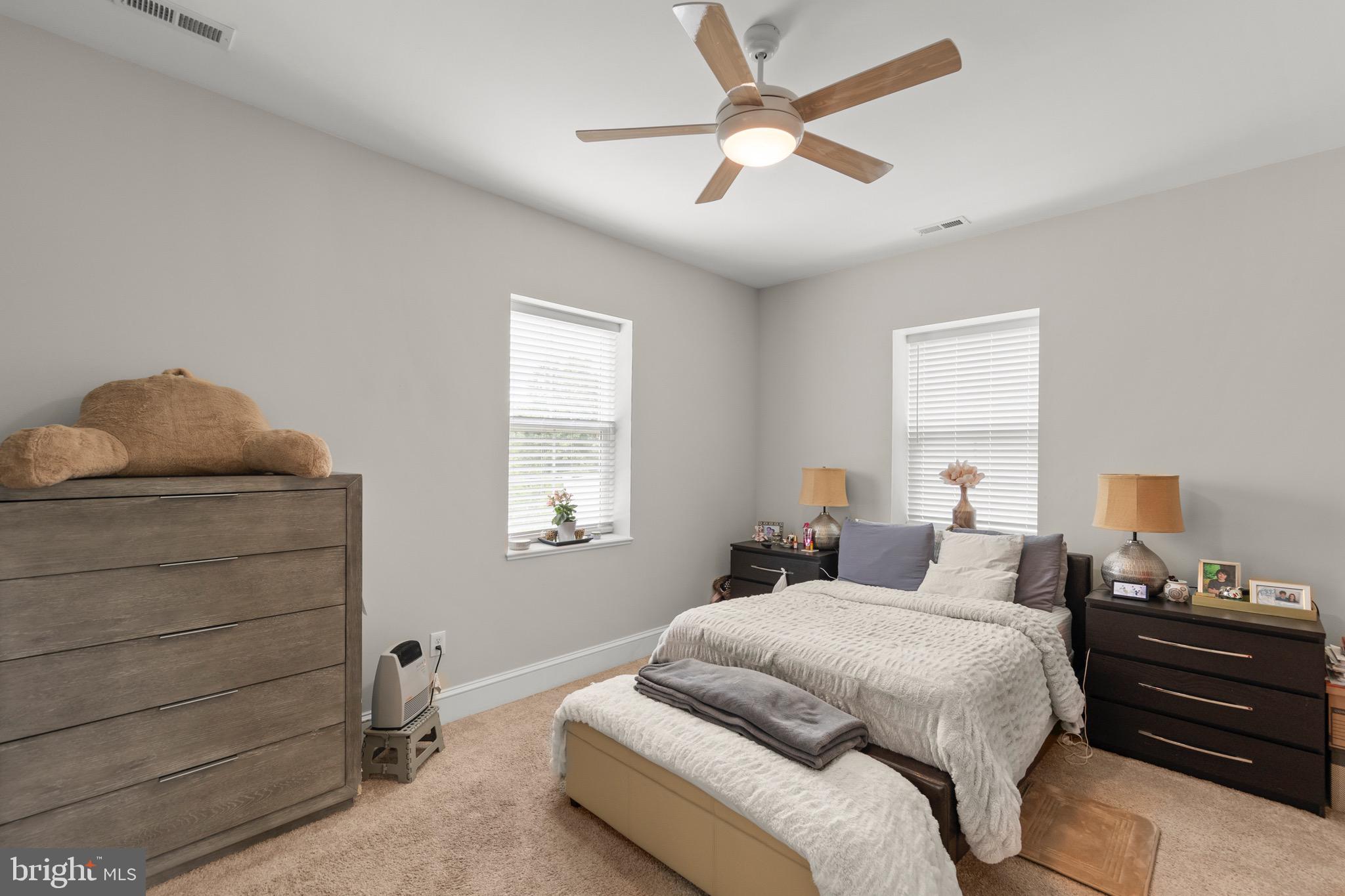 WINCHESTER CITY - Residential