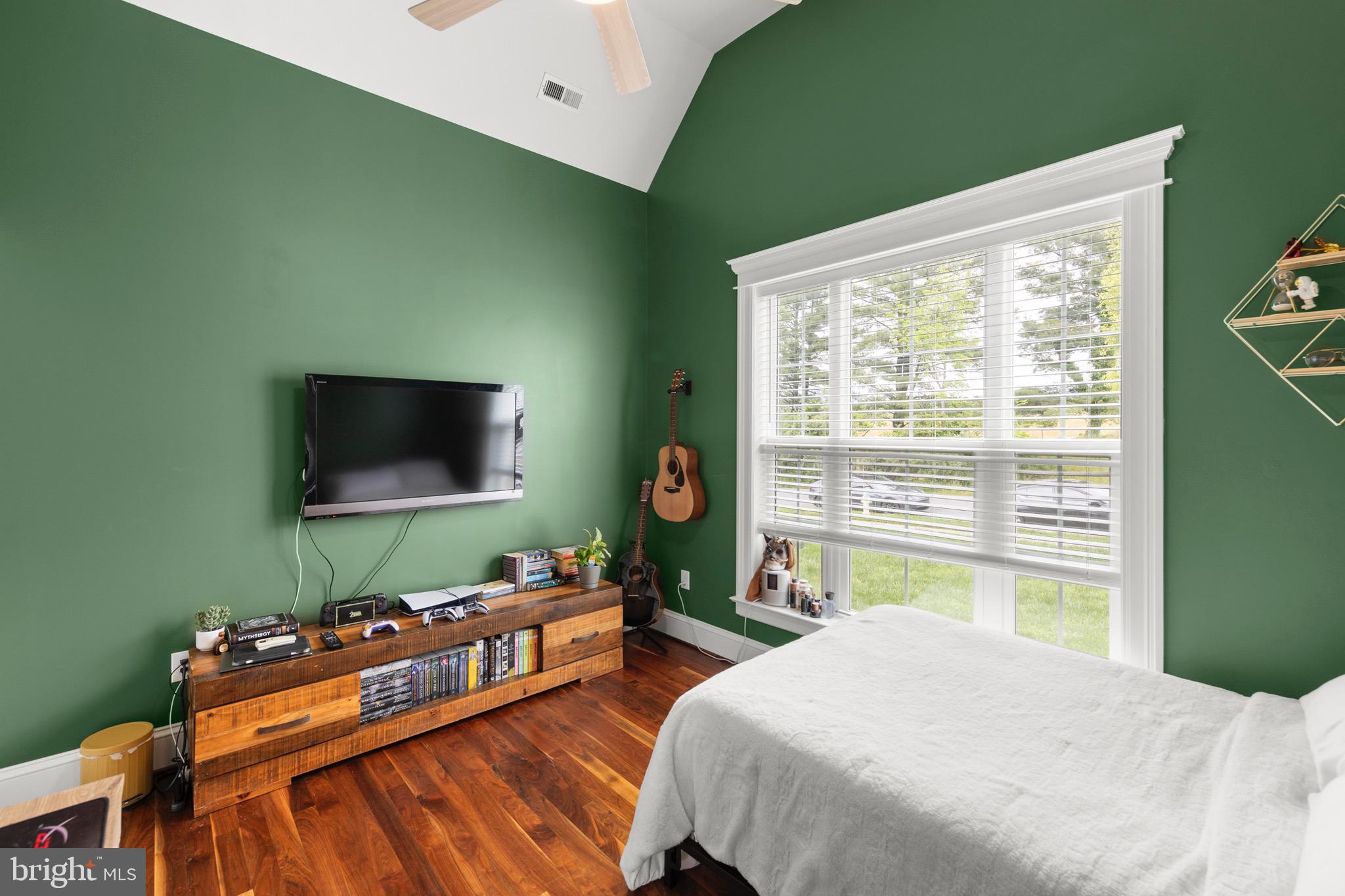 WINCHESTER CITY - Residential