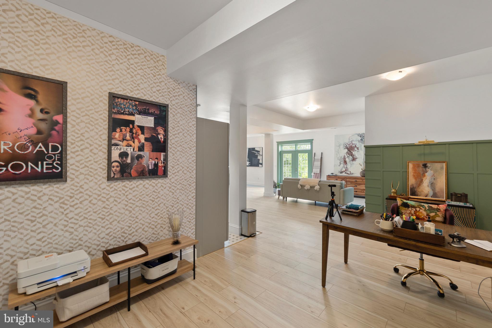 WINCHESTER CITY - Residential