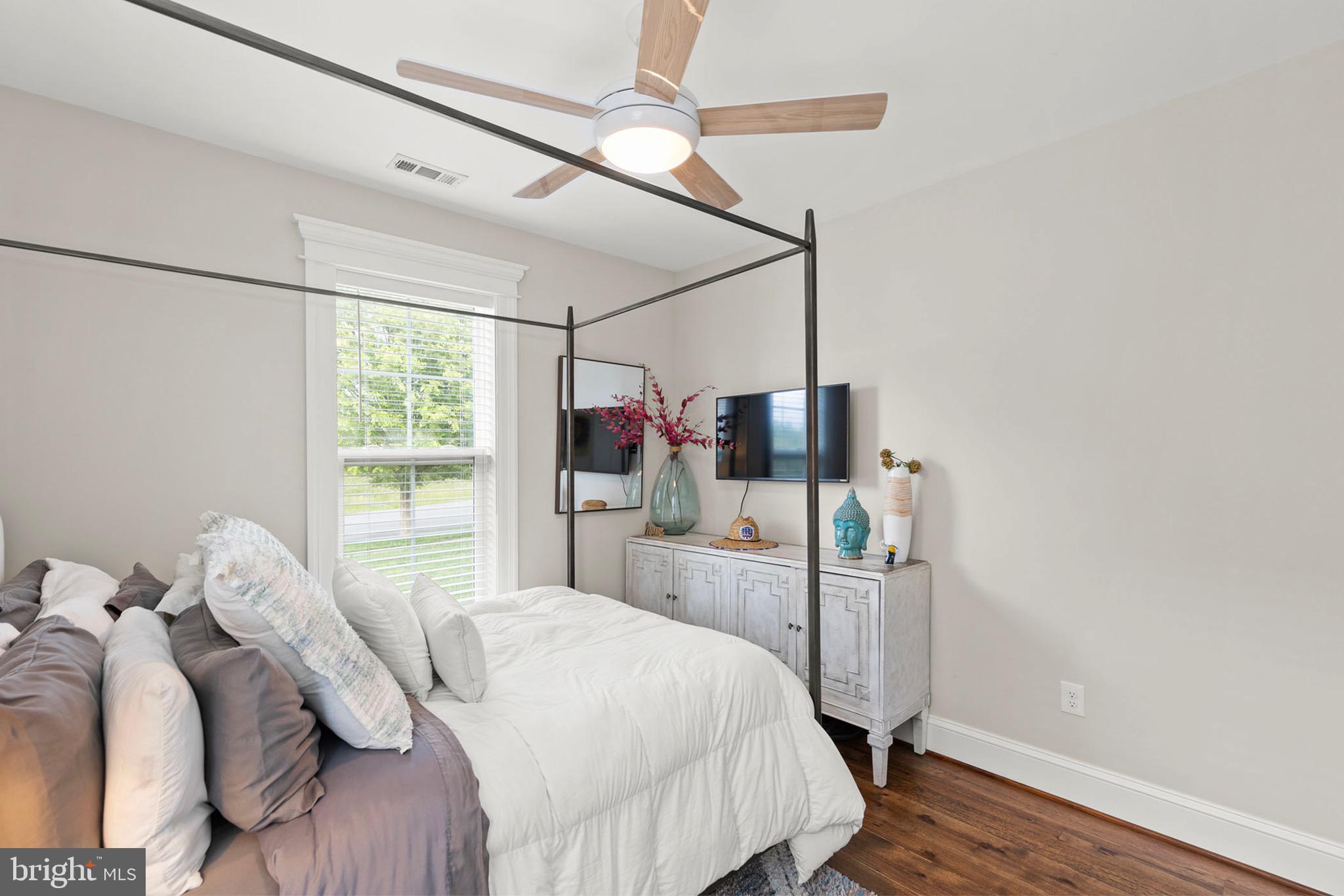 WINCHESTER CITY - Residential