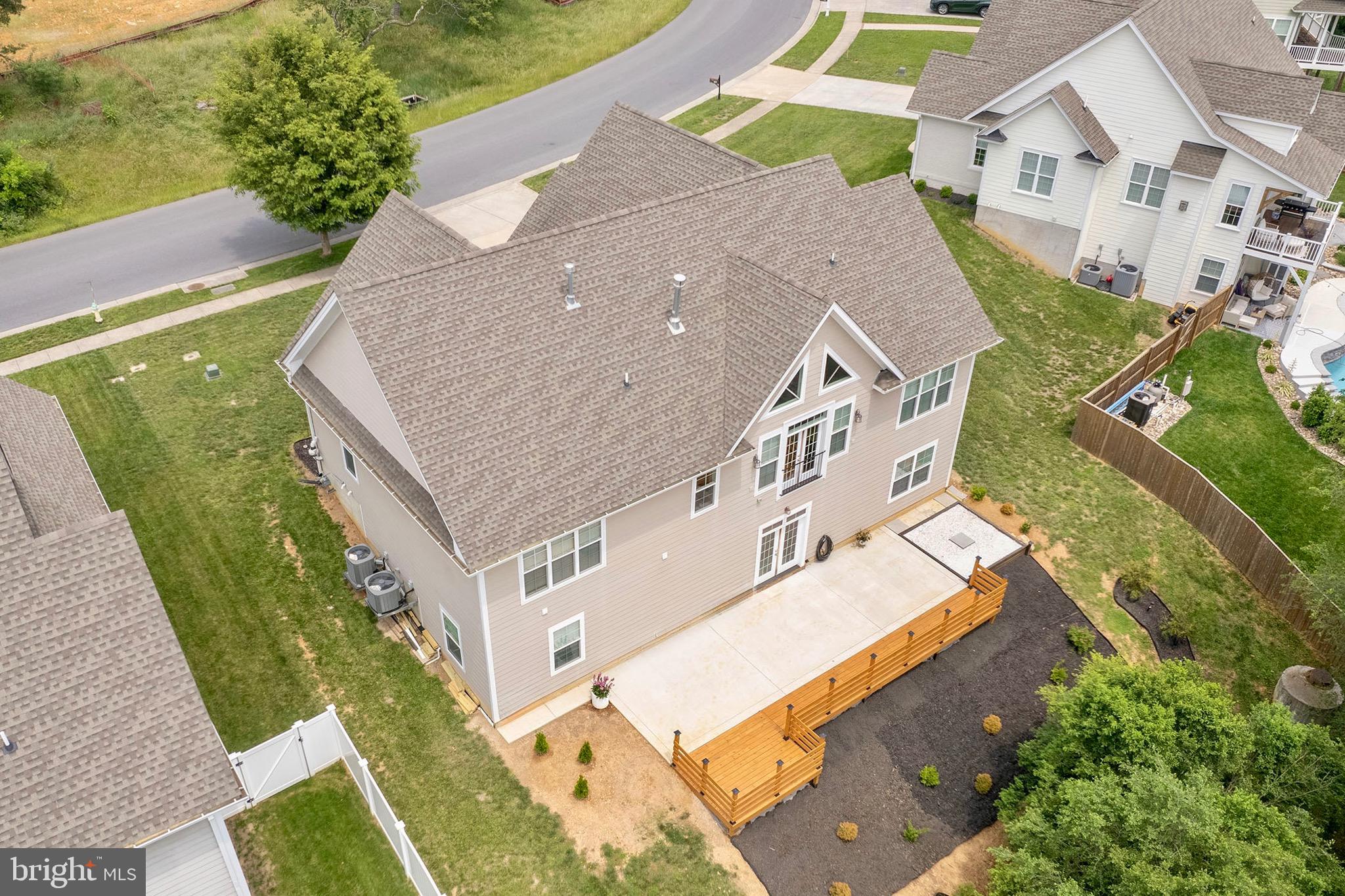 WINCHESTER CITY - Residential