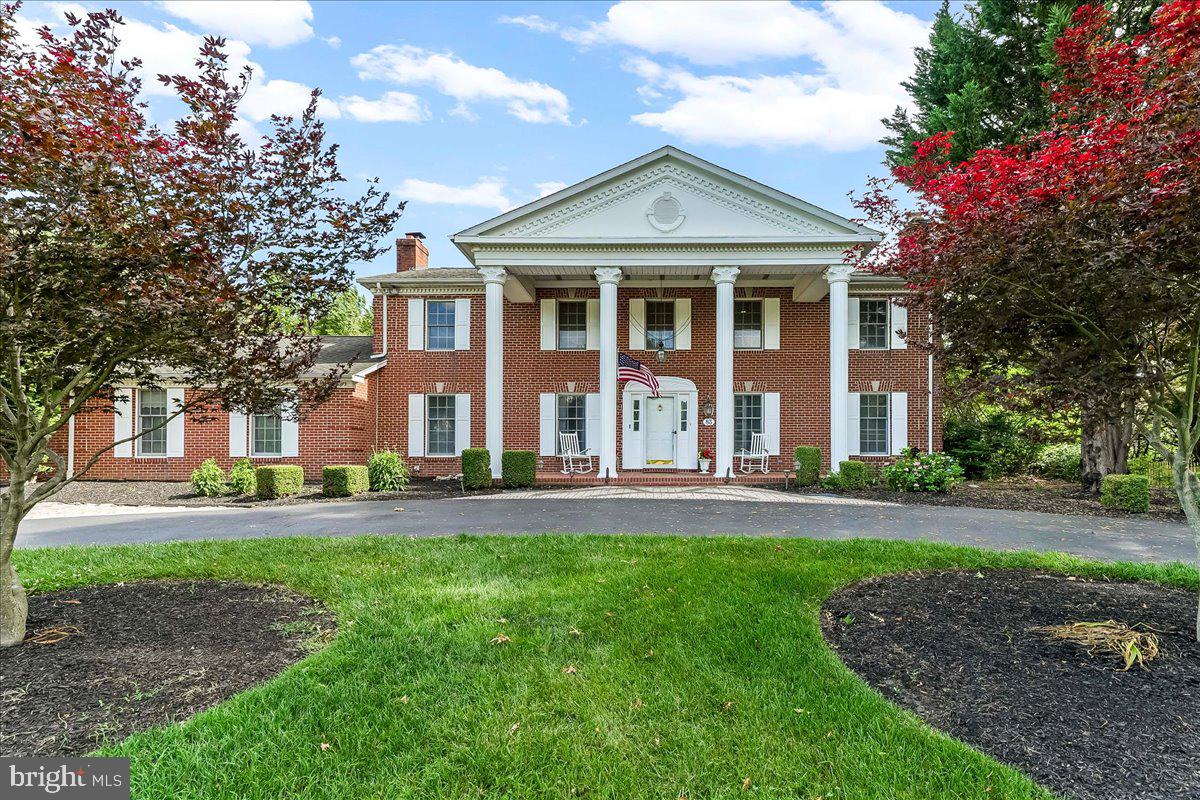 83 CARAVEL DRIVE