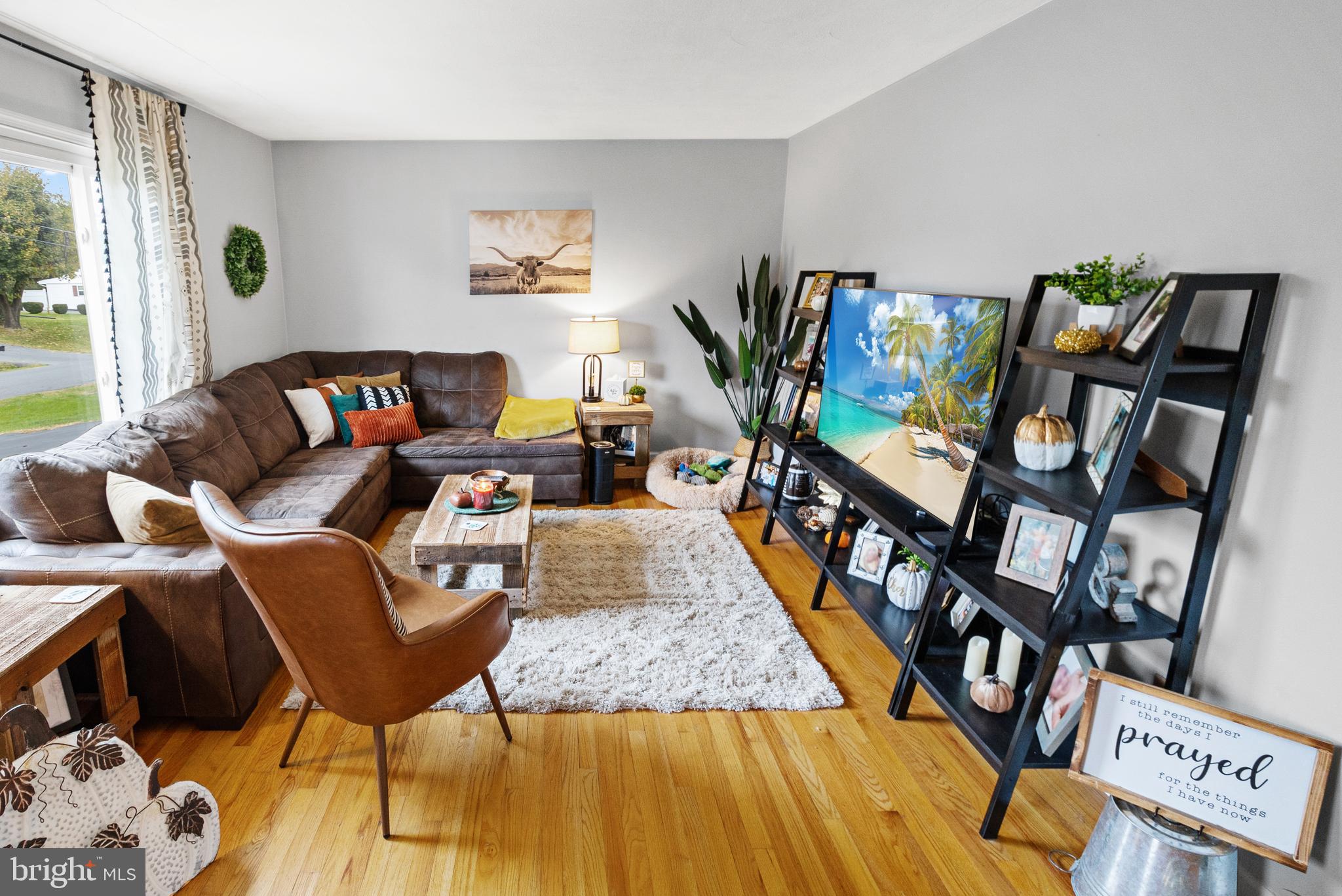 PIKEVIEW ACRES WEST - Residential