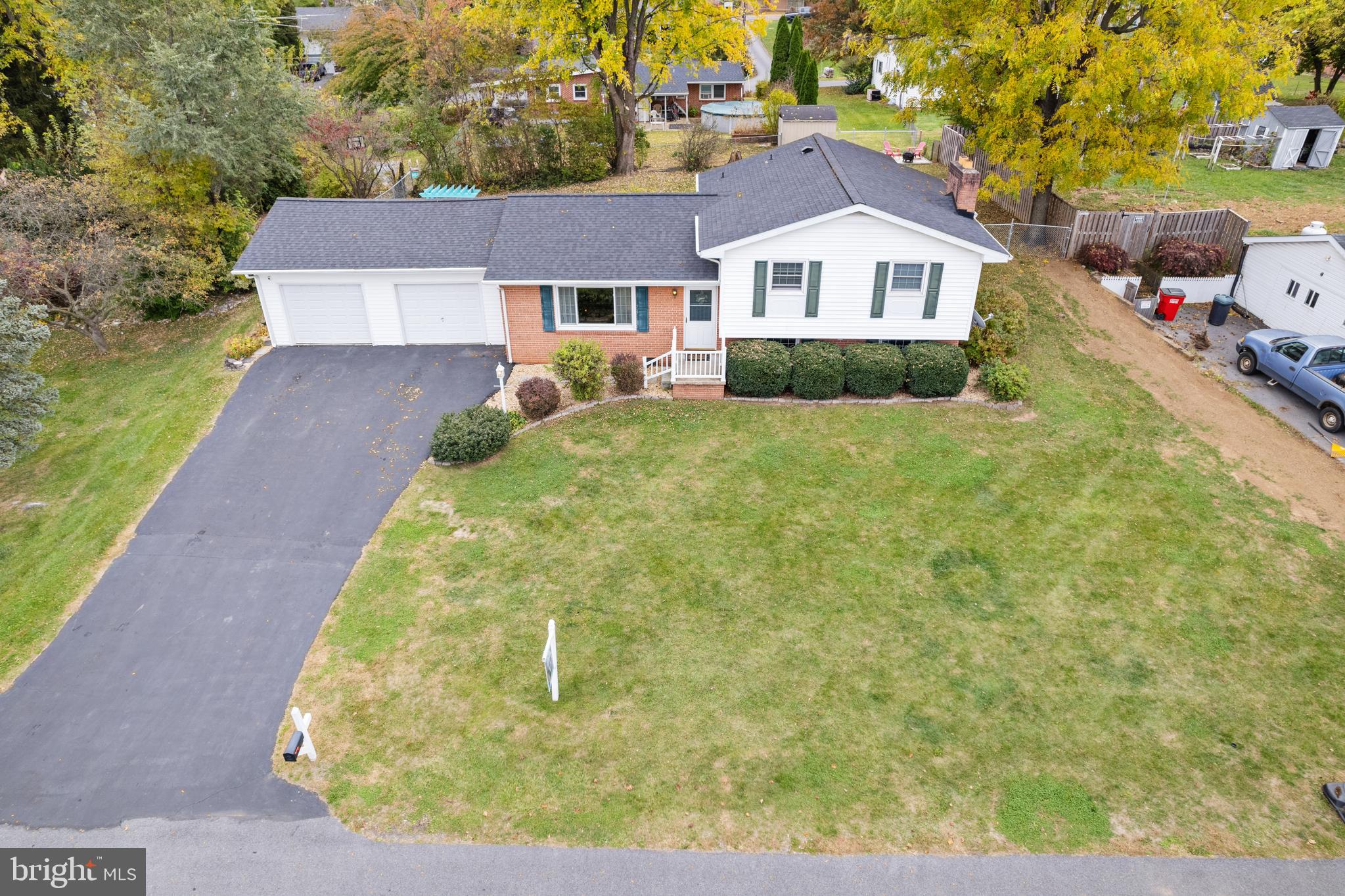 PIKEVIEW ACRES WEST - Residential