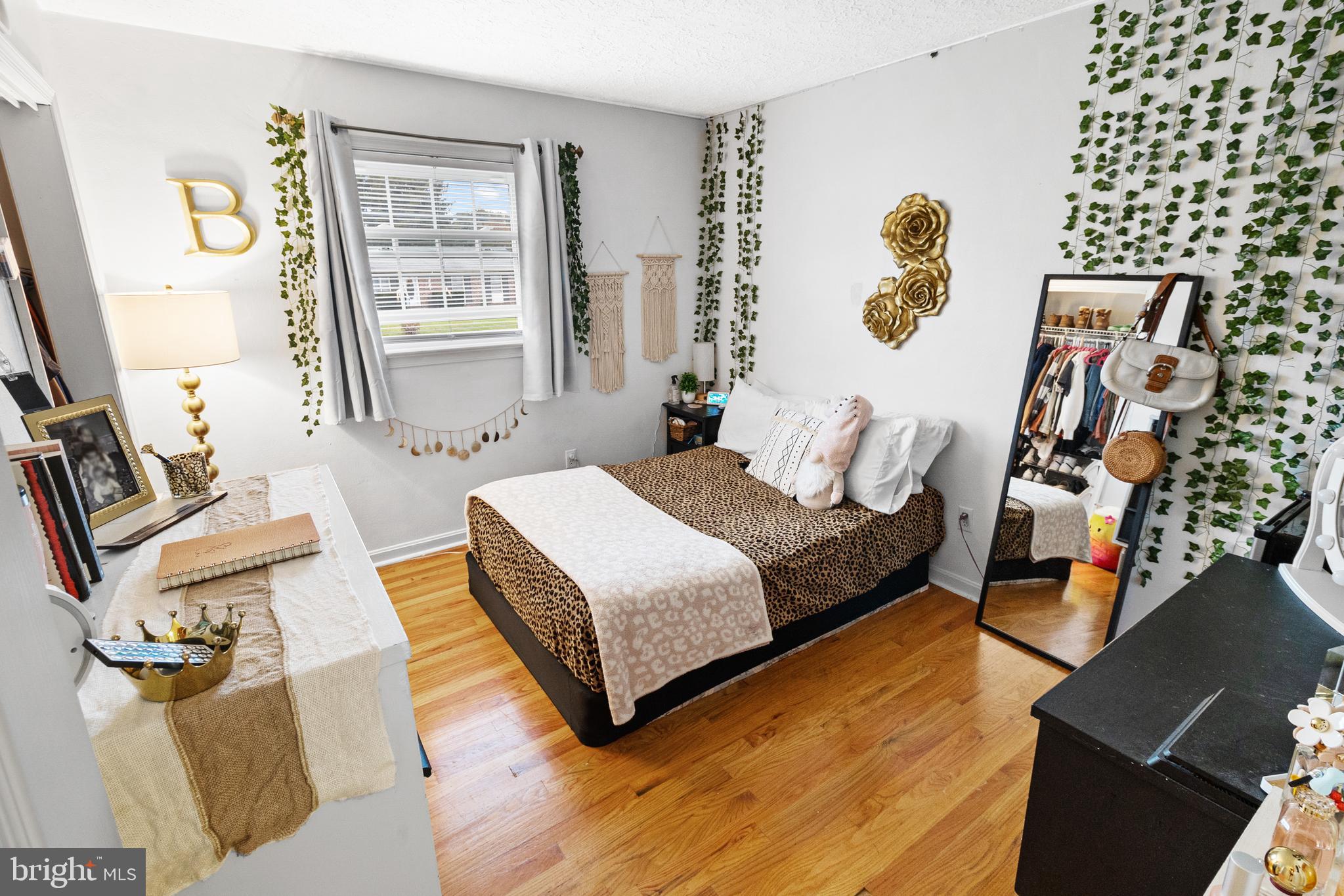 PIKEVIEW ACRES WEST - Residential