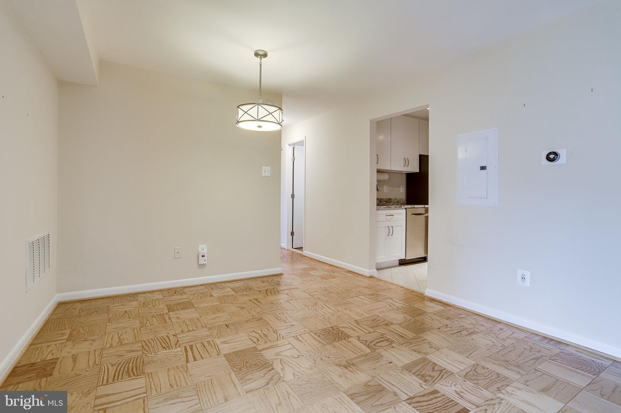 BALMORAL - Residential Lease