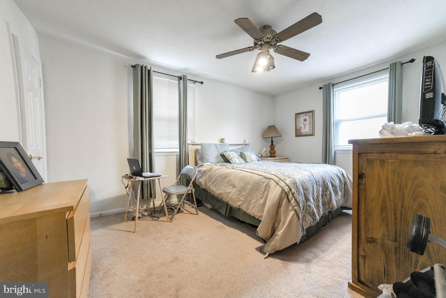 HAMPSHIRE - Residential