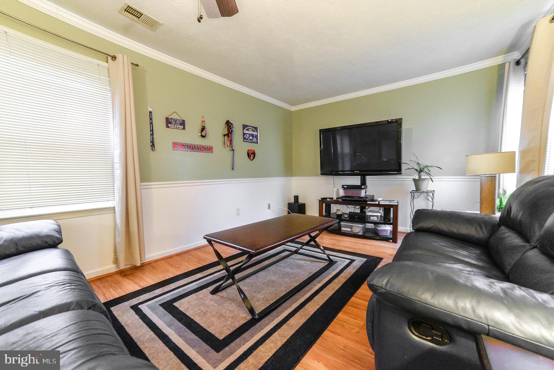 HAMPSHIRE - Residential