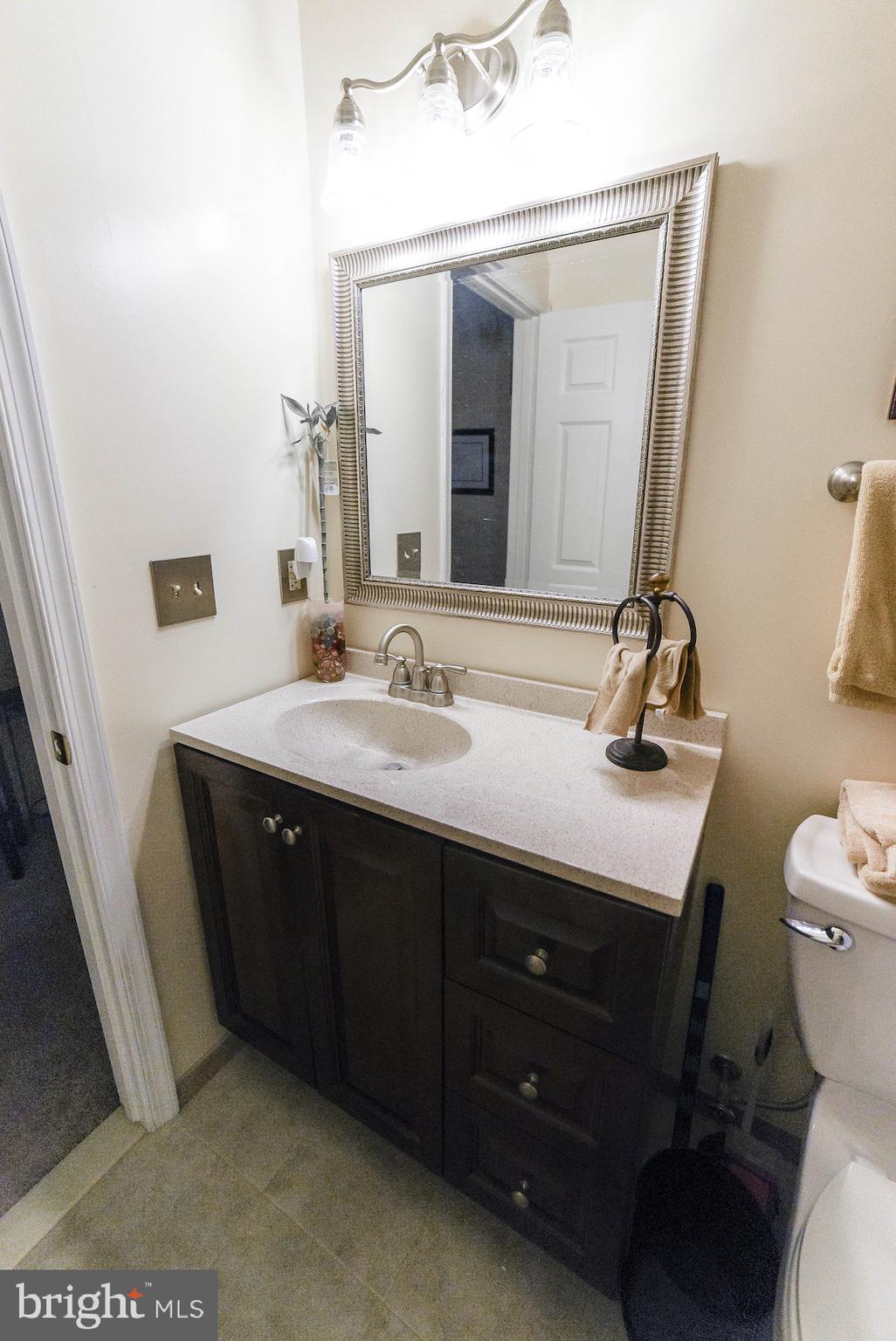 HAMPSHIRE - Residential