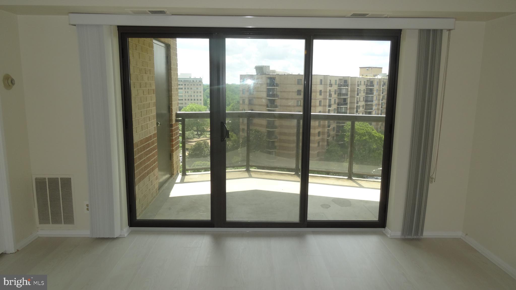 ROTONDA - Residential Lease