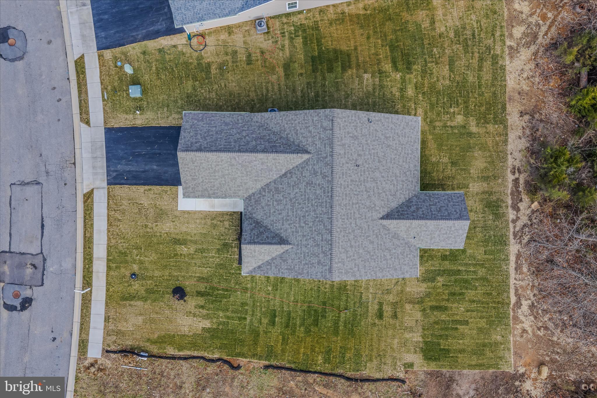 THE LAKES AT MARTINSBURG - Residential