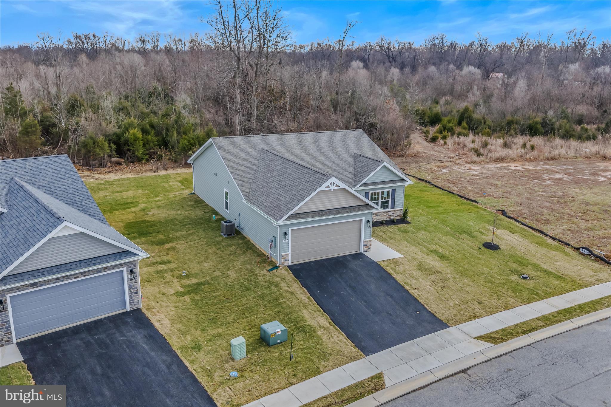 THE LAKES AT MARTINSBURG - Residential