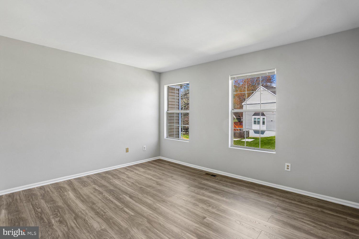 GUNNERS LAKE VILLAGE - Residential