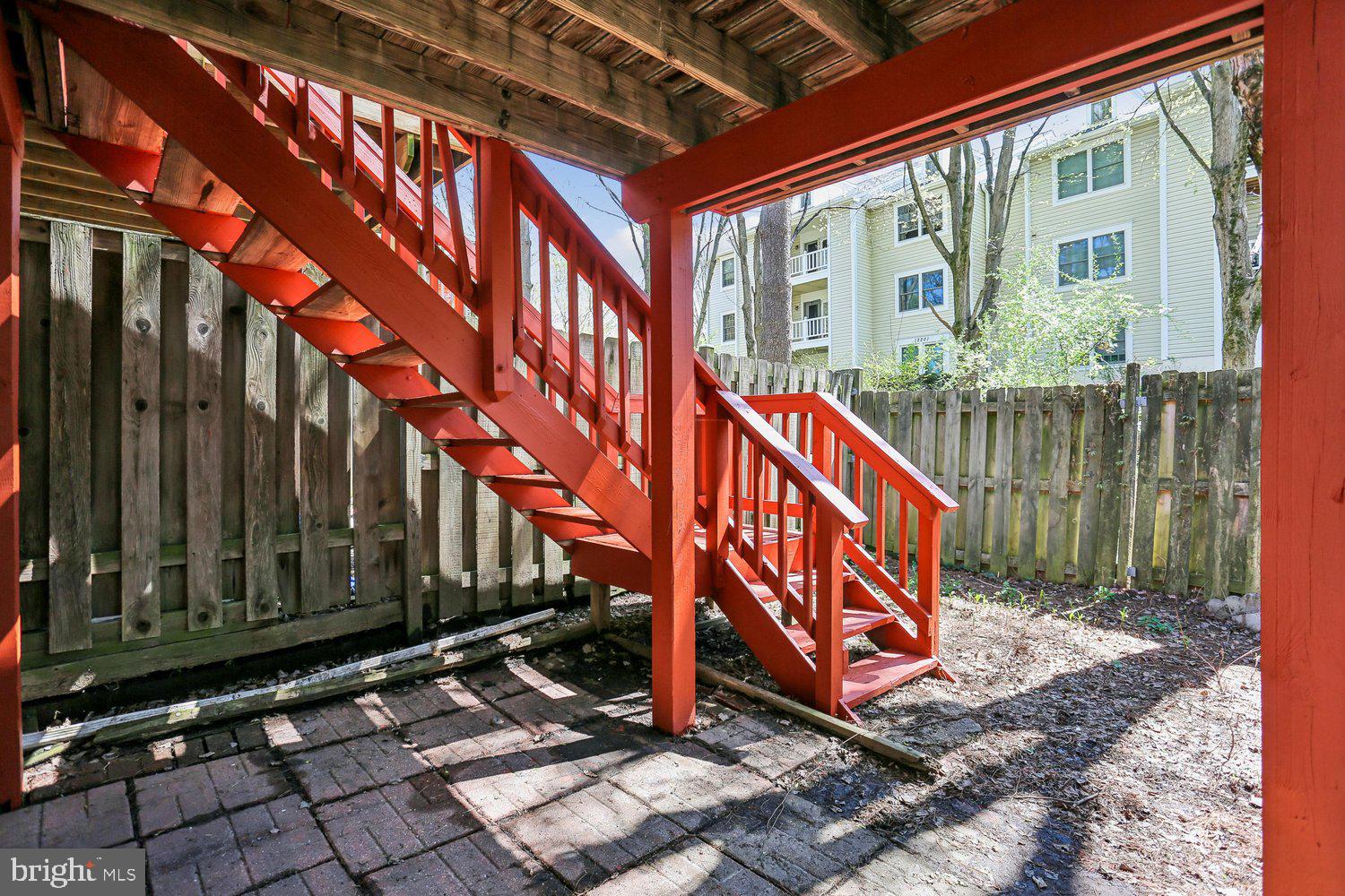 GUNNERS LAKE VILLAGE - Residential