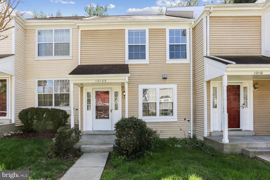 This warm and newly renovated townhome that is move-in ready.  It has fantastic brand new kitchen counter top, cabinets and appliances.  The main level layout has an open concept with a renovated kitchen, brand new special floors, powder room for ultimate convenience and walk out to the large deck for grilling and relaxing! Upstairs has three spacious bedrooms, two brand new full baths. The walkout basement is finished with a full bath.  Located in the very desirable Gunners Lake Village in Germantown with easy access to 270, the ICC and more!  Got to see to enjoy.  Please click on the Floor plan tour to see the beauty of each room or place?