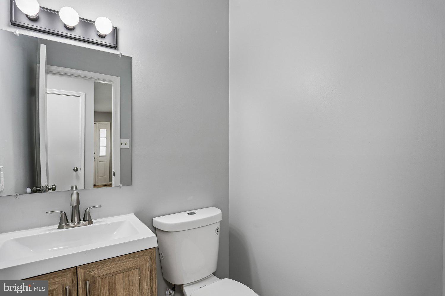 GUNNERS LAKE VILLAGE - Residential