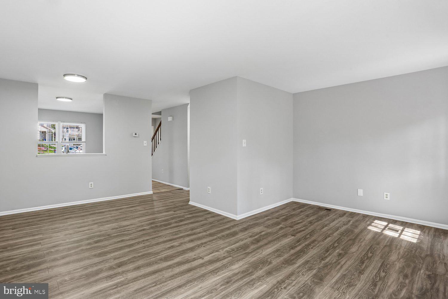 GUNNERS LAKE VILLAGE - Residential