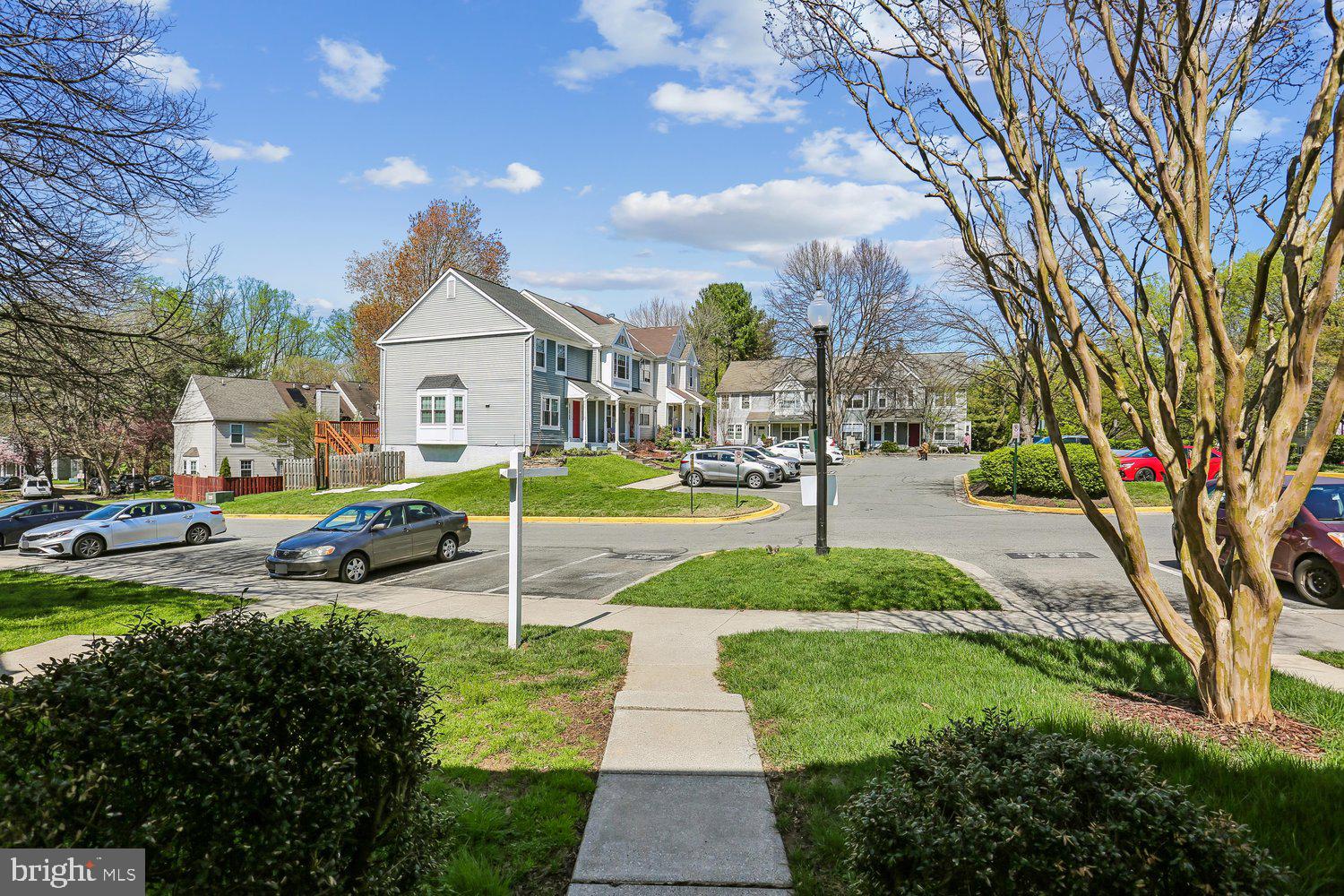 GUNNERS LAKE VILLAGE - Residential
