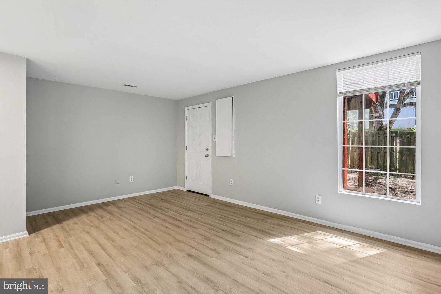 GUNNERS LAKE VILLAGE - Residential