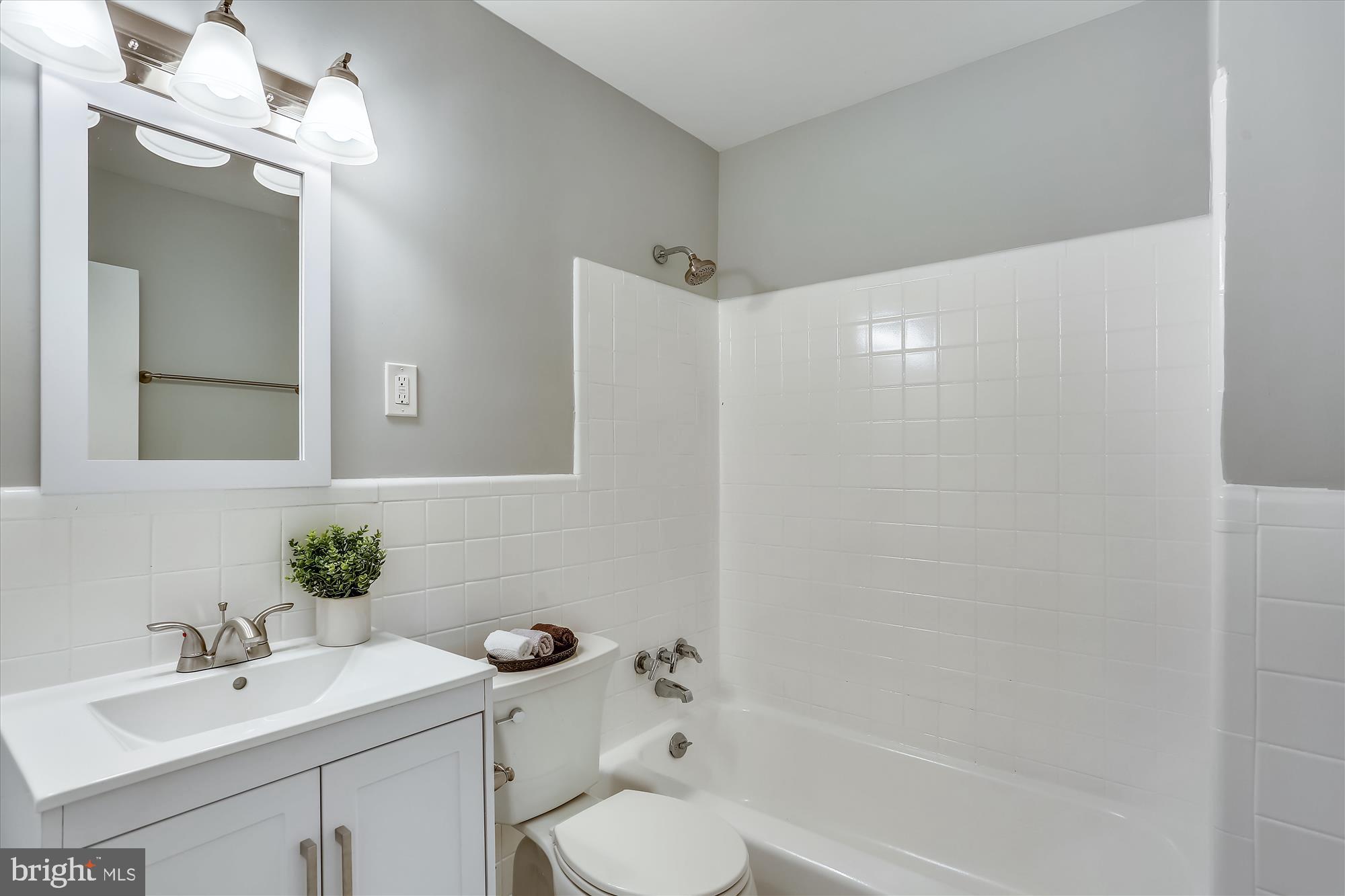 DRUMELDRA HILLS - Residential