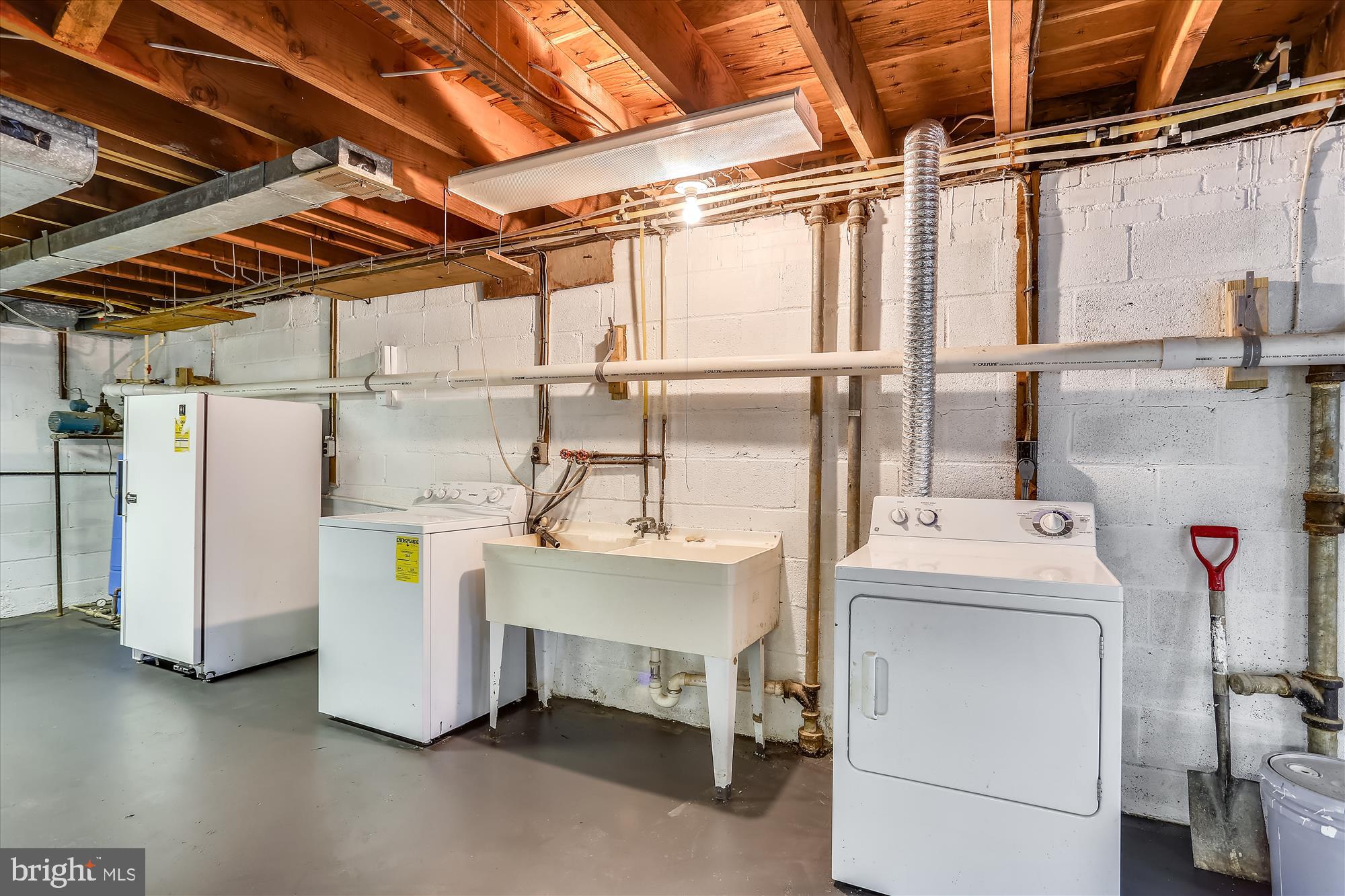 DRUMELDRA HILLS - Residential