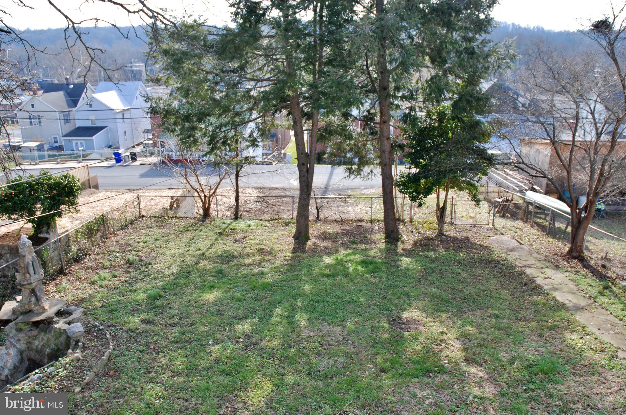 BRUNSWICK - Residential