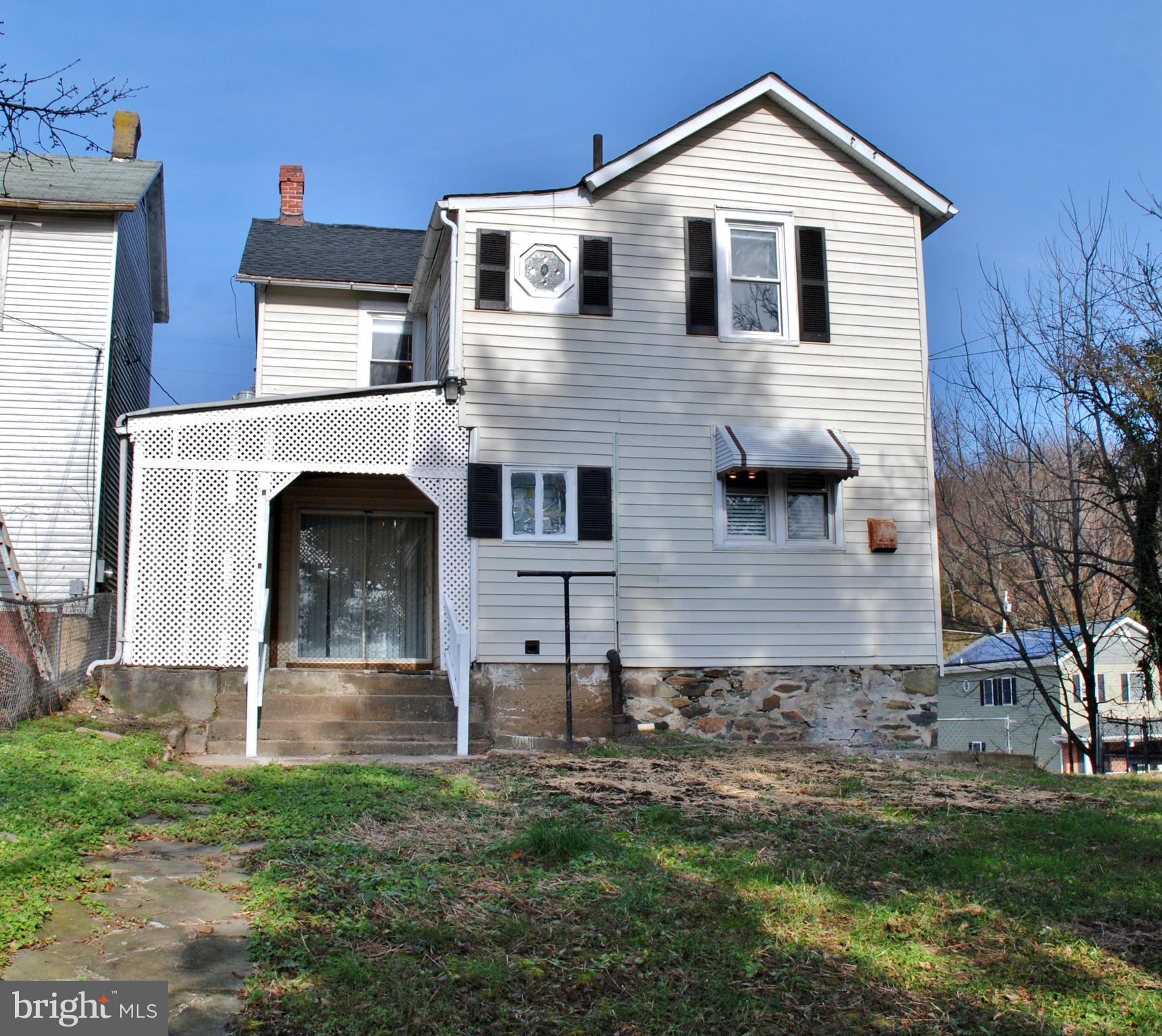 BRUNSWICK - Residential