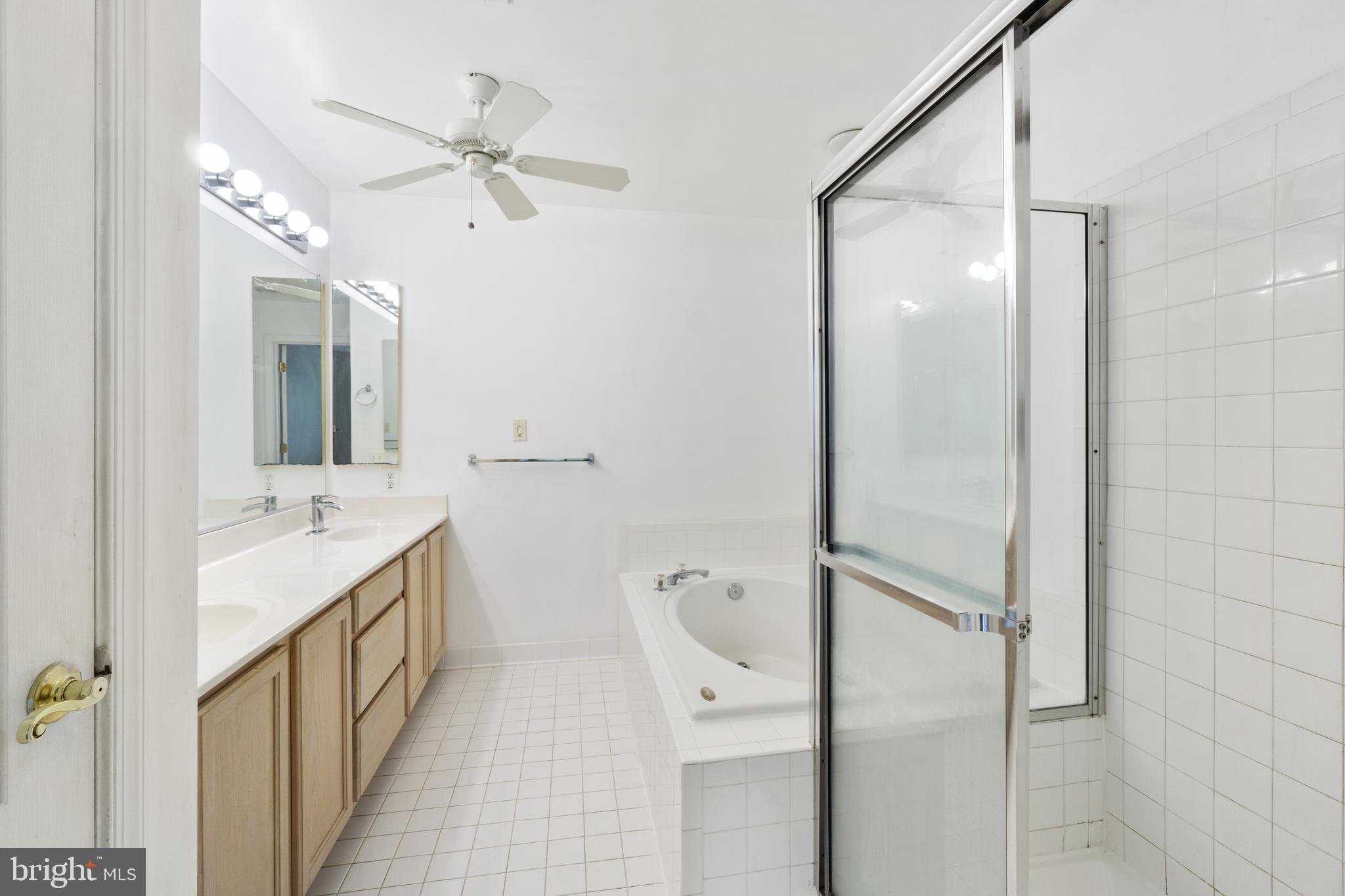 RIVER HILL - Residential Lease