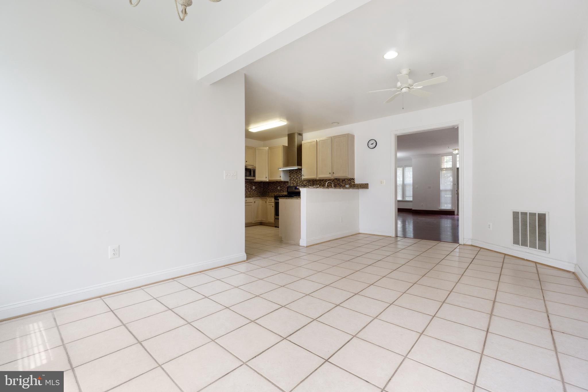 RIVER HILL - Residential Lease