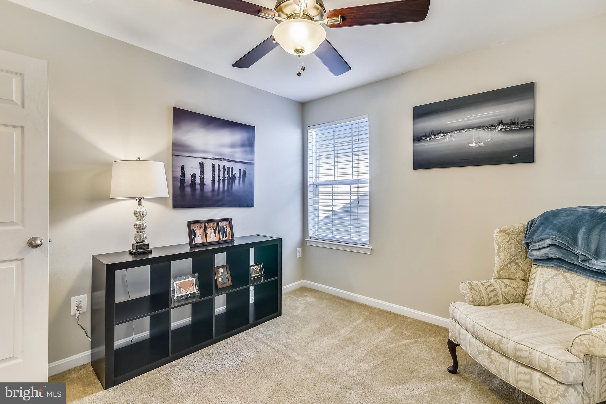 EAGLES POINTE - Residential