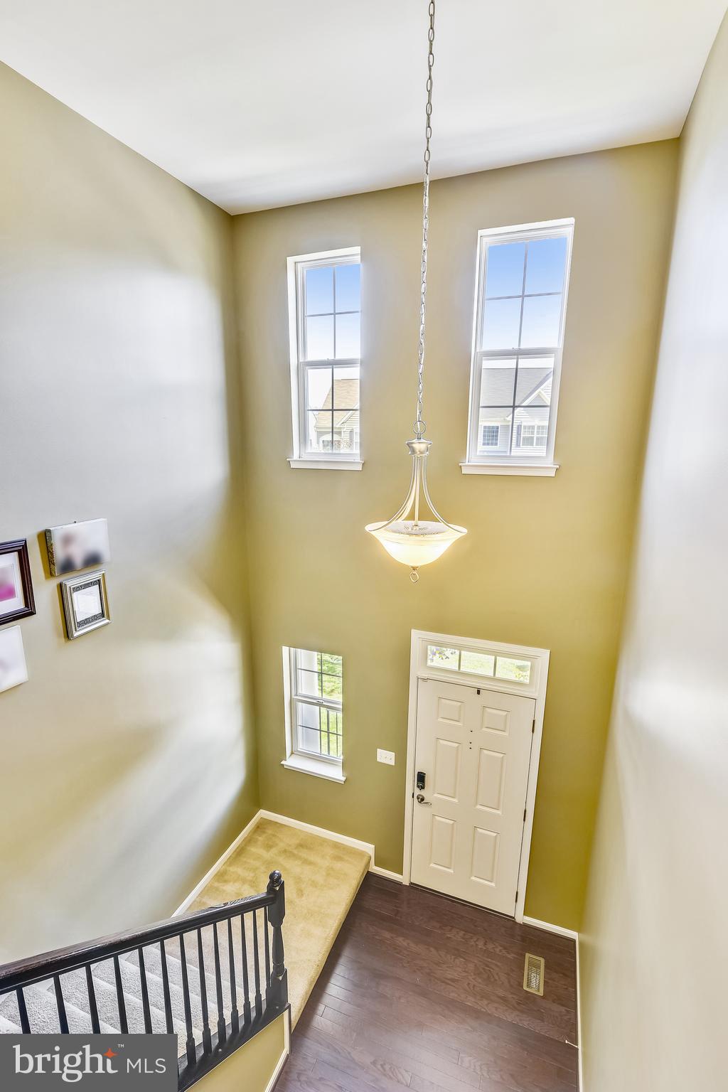 EAGLES POINTE - Residential