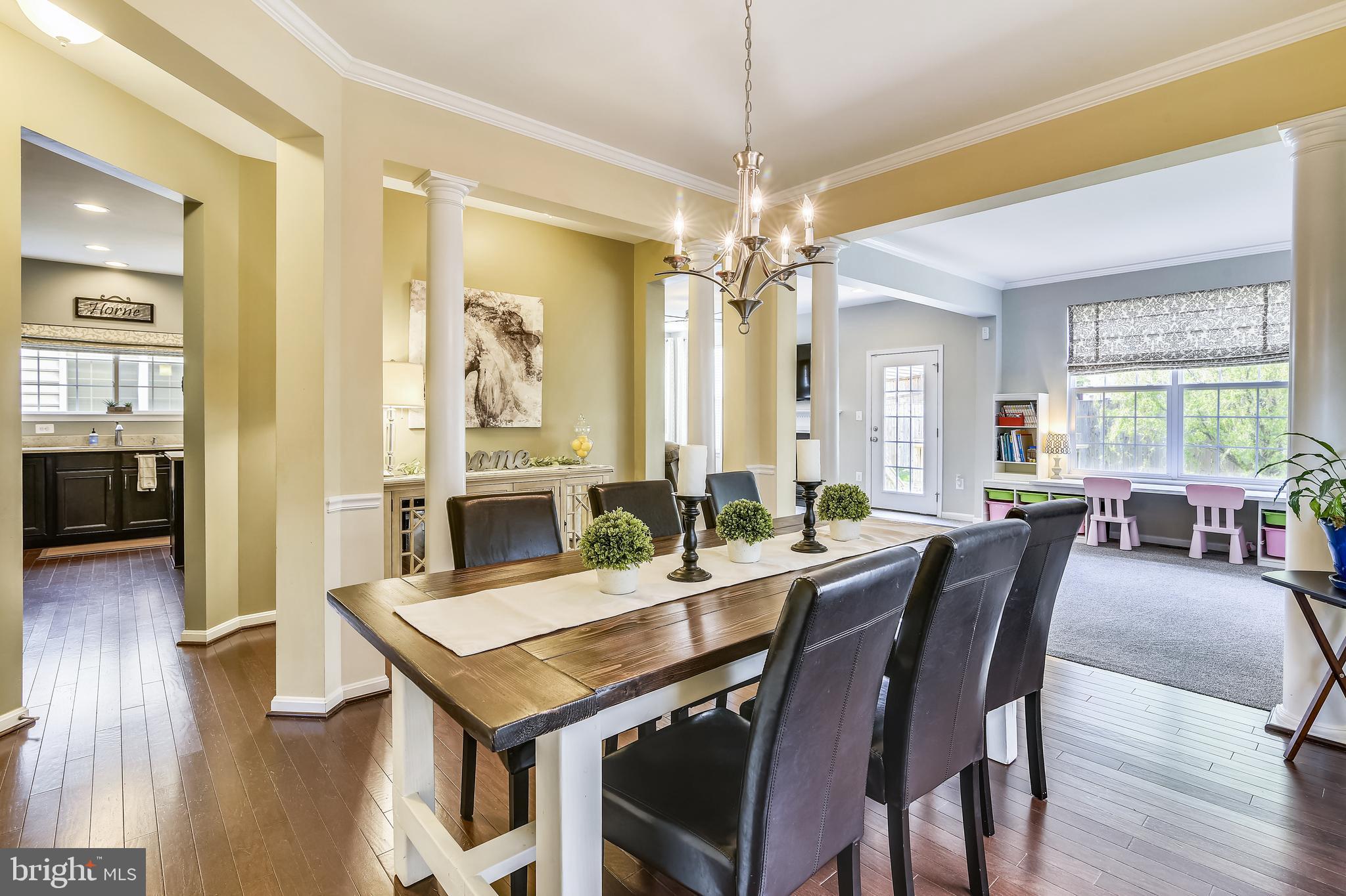 EAGLES POINTE - Residential