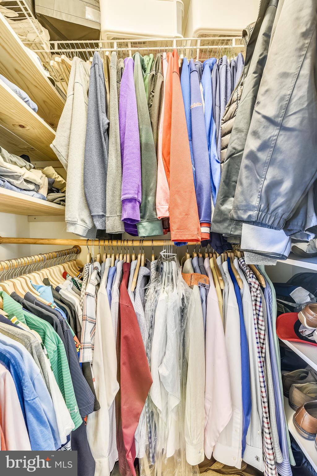 EAGLES POINTE - Residential