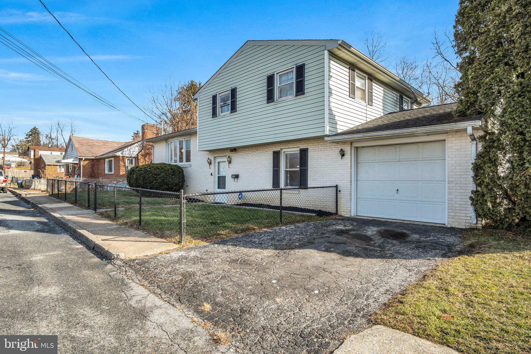 STEELTON BOROUGH - Residential