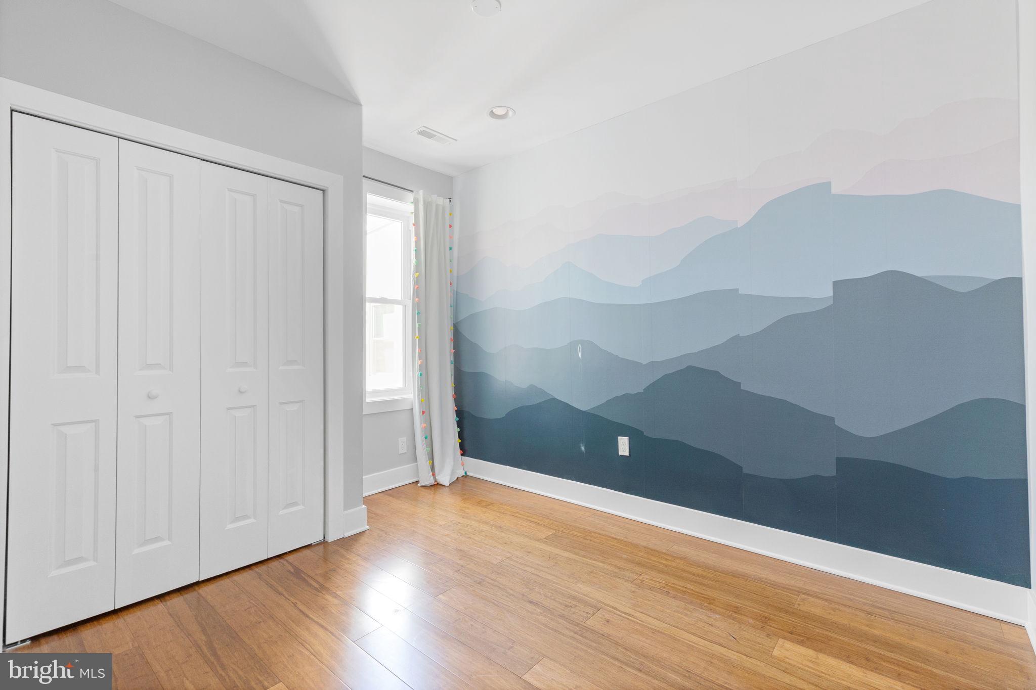 GRADUATE HOSPITAL - Residential Lease