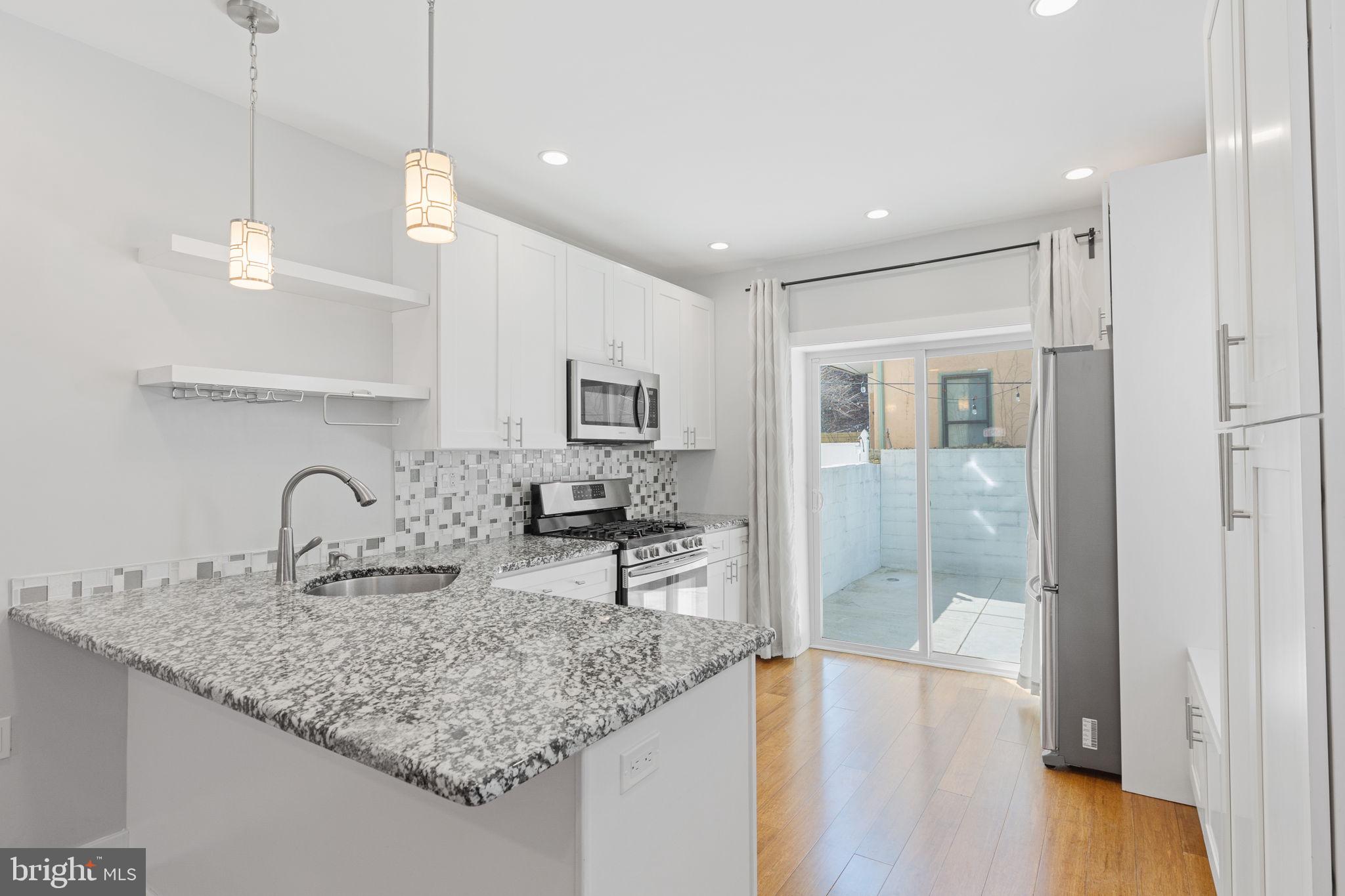 GRADUATE HOSPITAL - Residential Lease