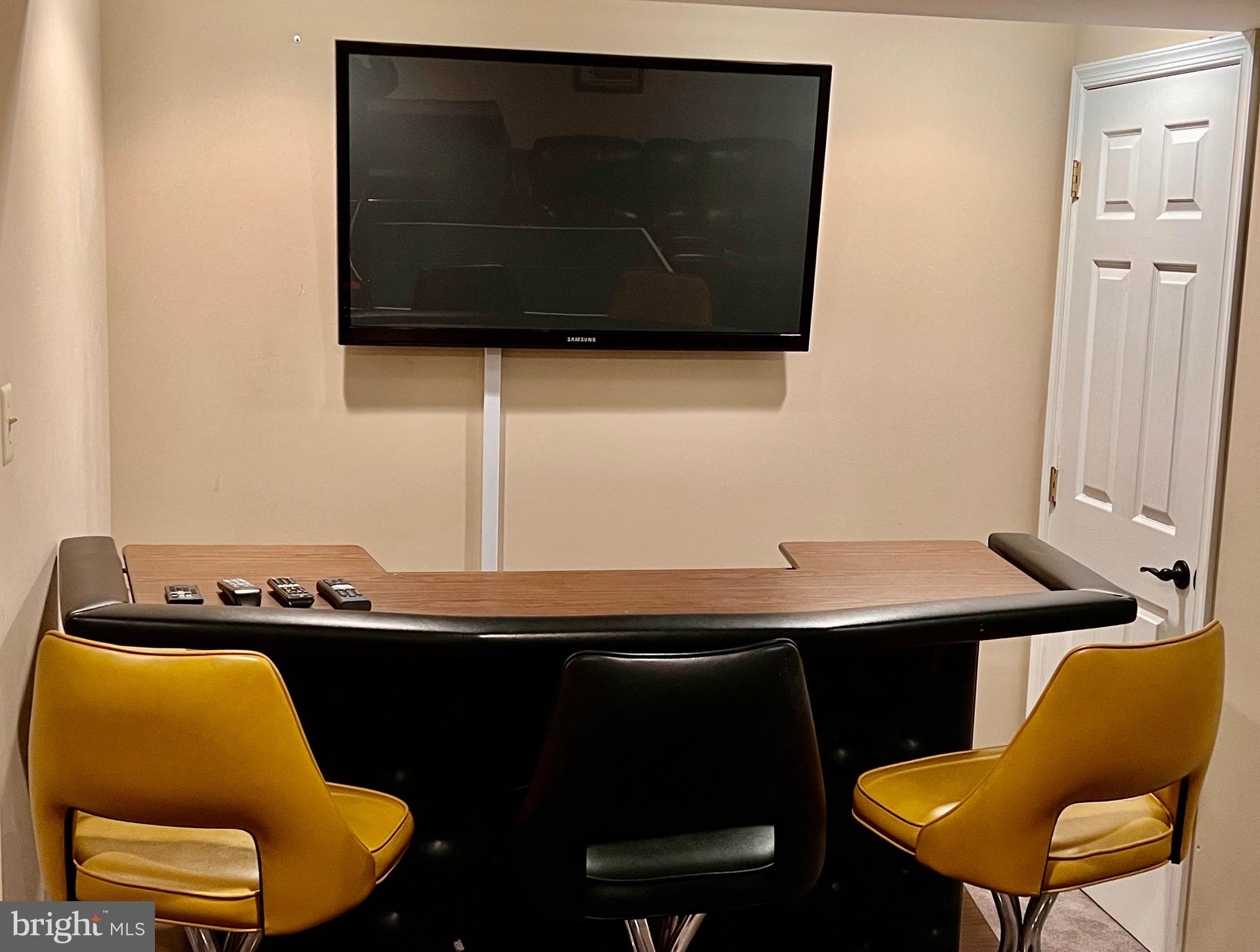 WILLOW BROOK - Residential