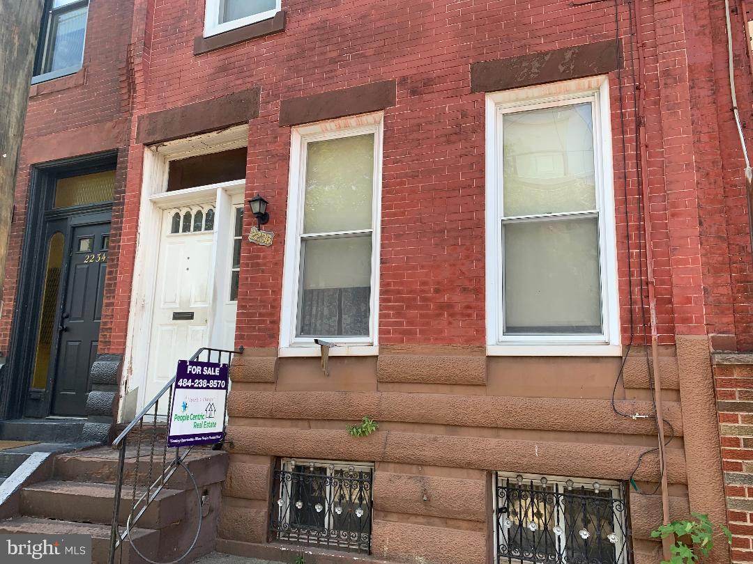 *** MULTIPLE OFFER SITUATION-BEST AND FINAL DUE 6/13/24 BY 5PM ***


Introducing an exceptional opportunity, weather your an investor looking to build your portfolio, seeking passive income or a savvy buyer looking to build equity. With its vibrant community and endless possibilities this property offers unparalleLed potential. Book your showings today.