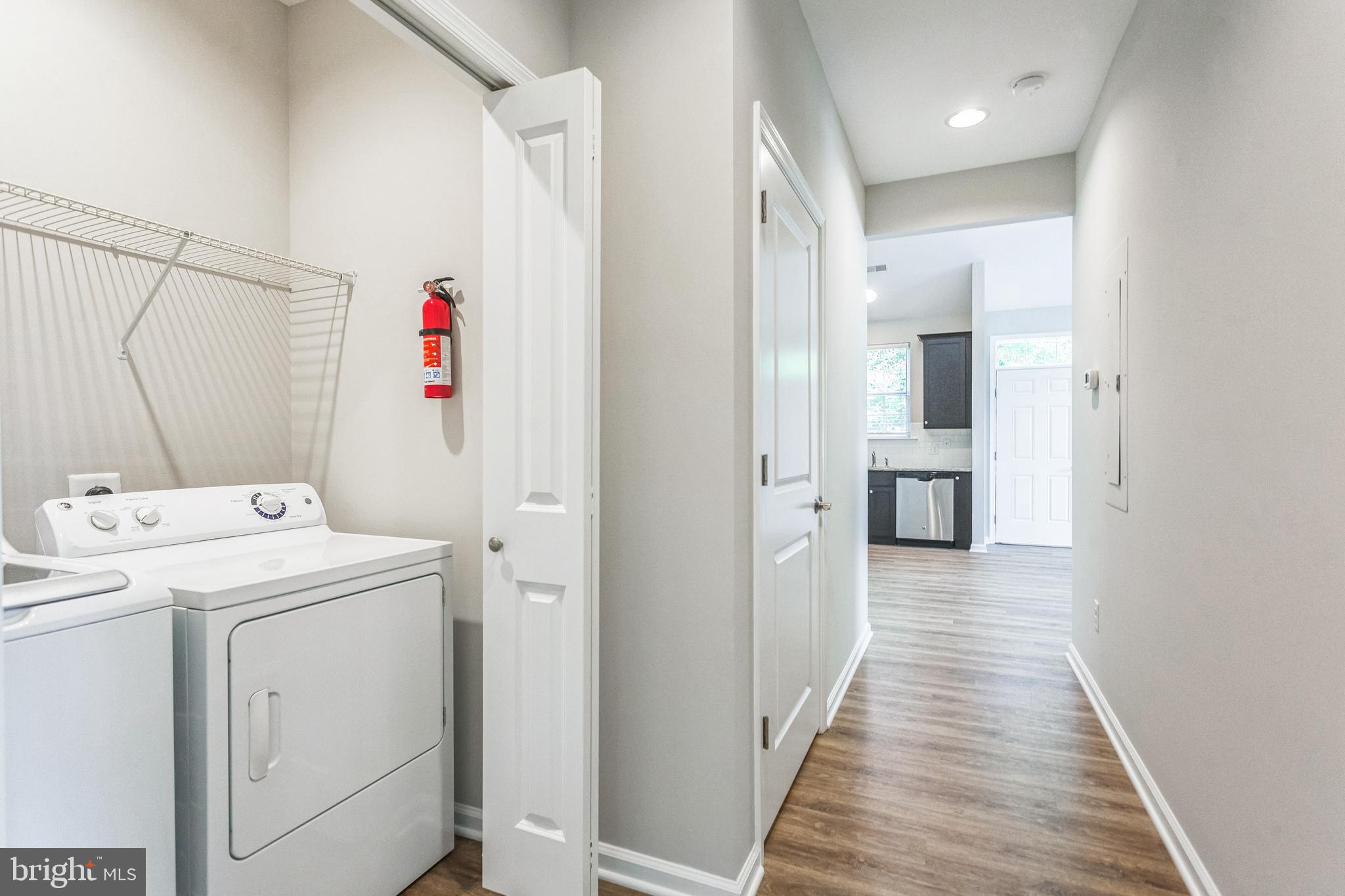 CREEKSIDE AT BLUE BELL - Residential Lease