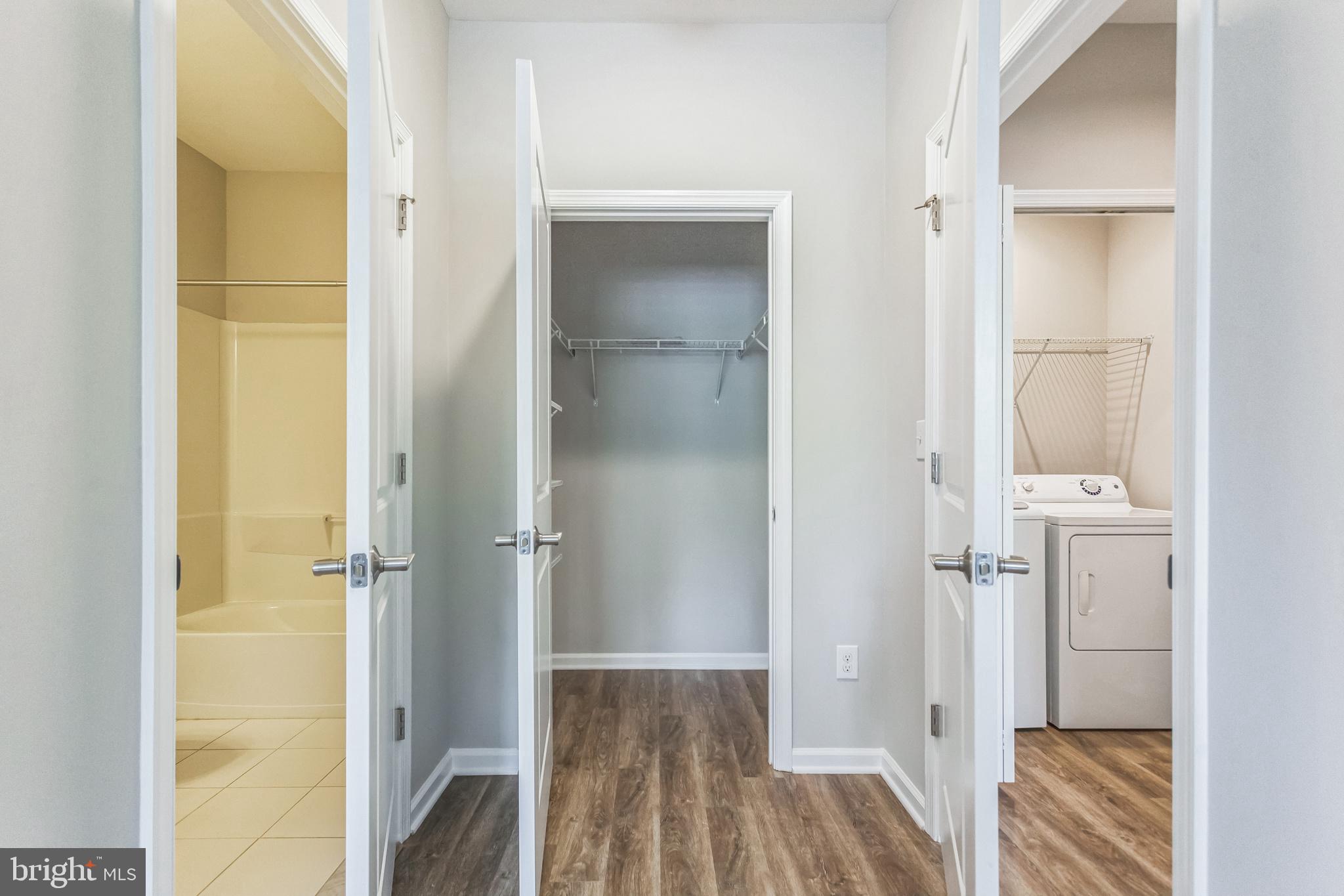 CREEKSIDE AT BLUE BELL - Residential Lease