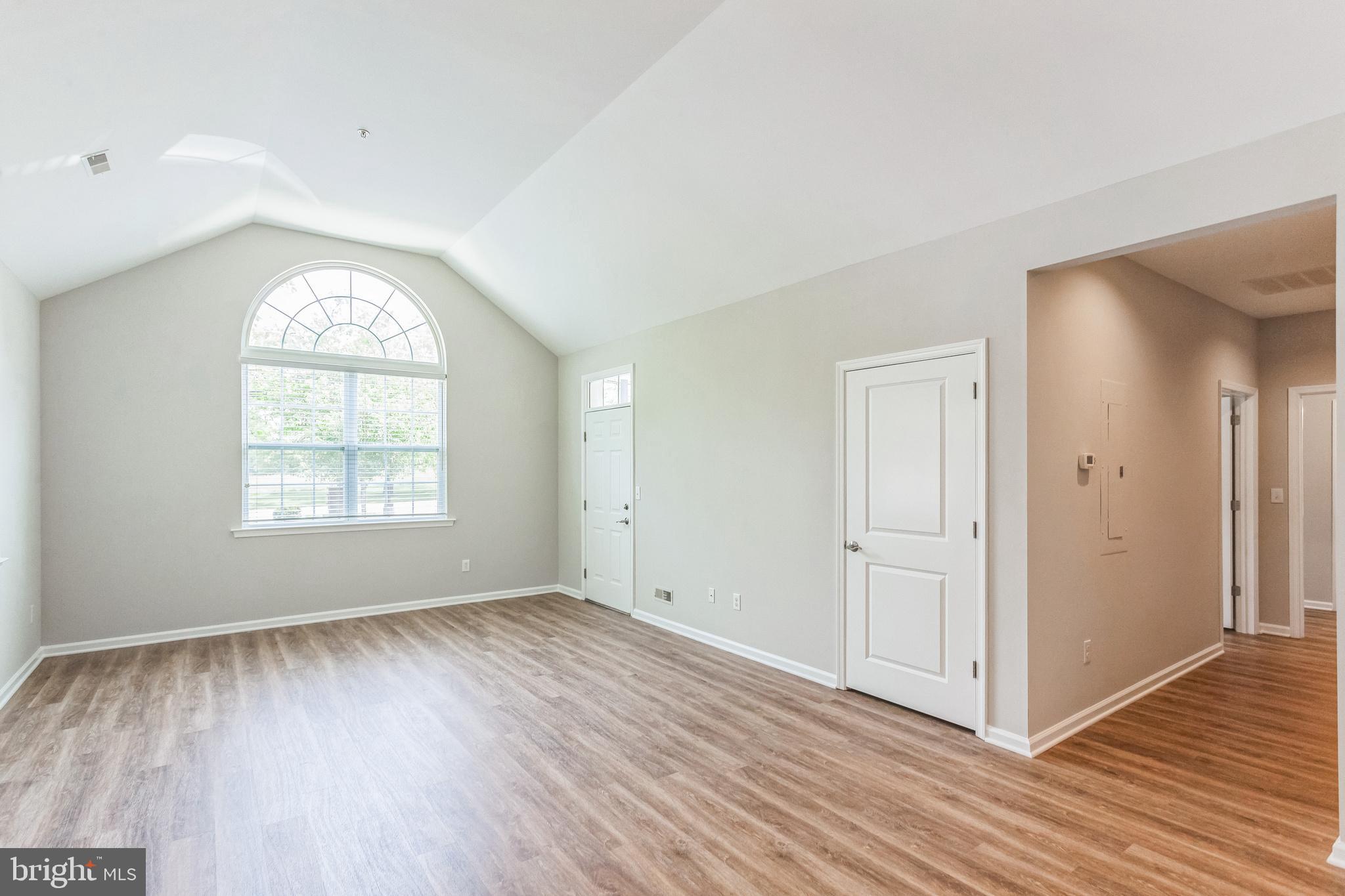 CREEKSIDE AT BLUE BELL - Residential Lease