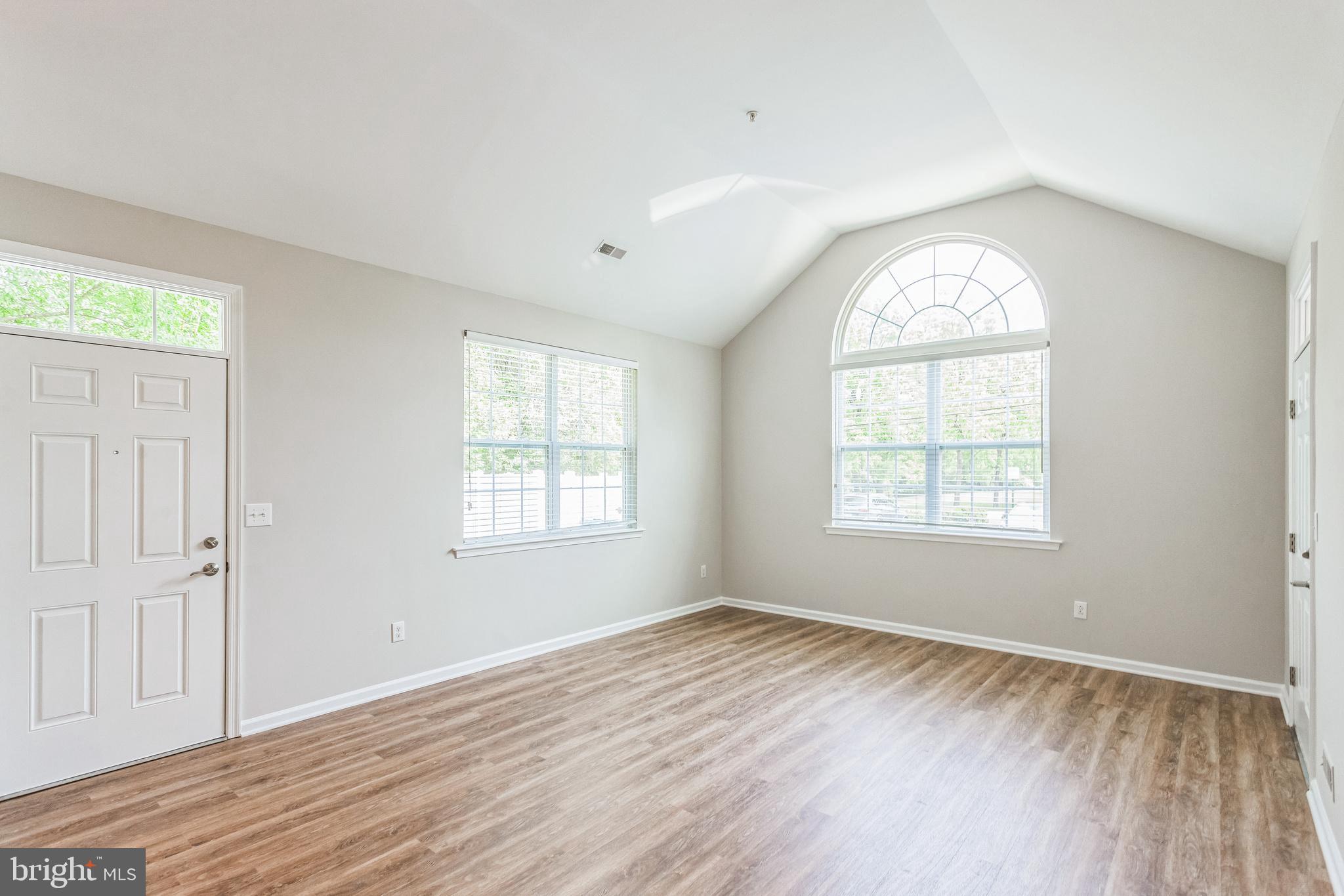 CREEKSIDE AT BLUE BELL - Residential Lease