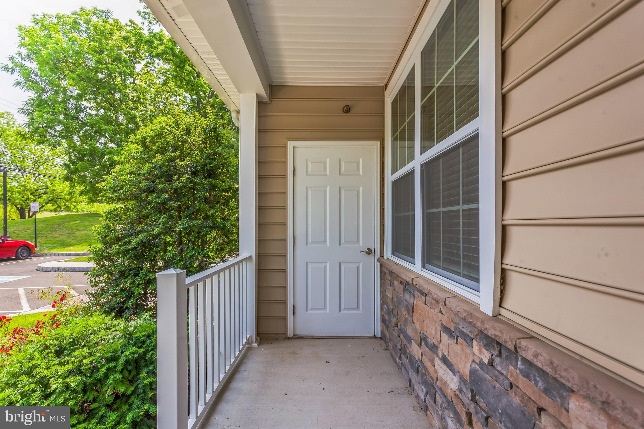 CREEKSIDE AT BLUE BELL - Residential Lease