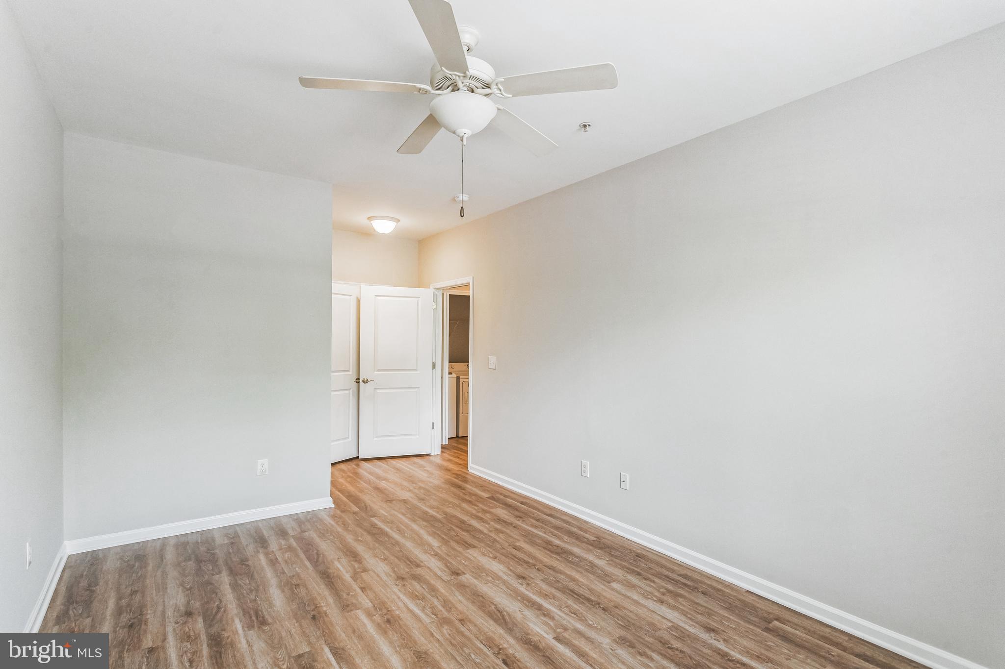 CREEKSIDE AT BLUE BELL - Residential Lease