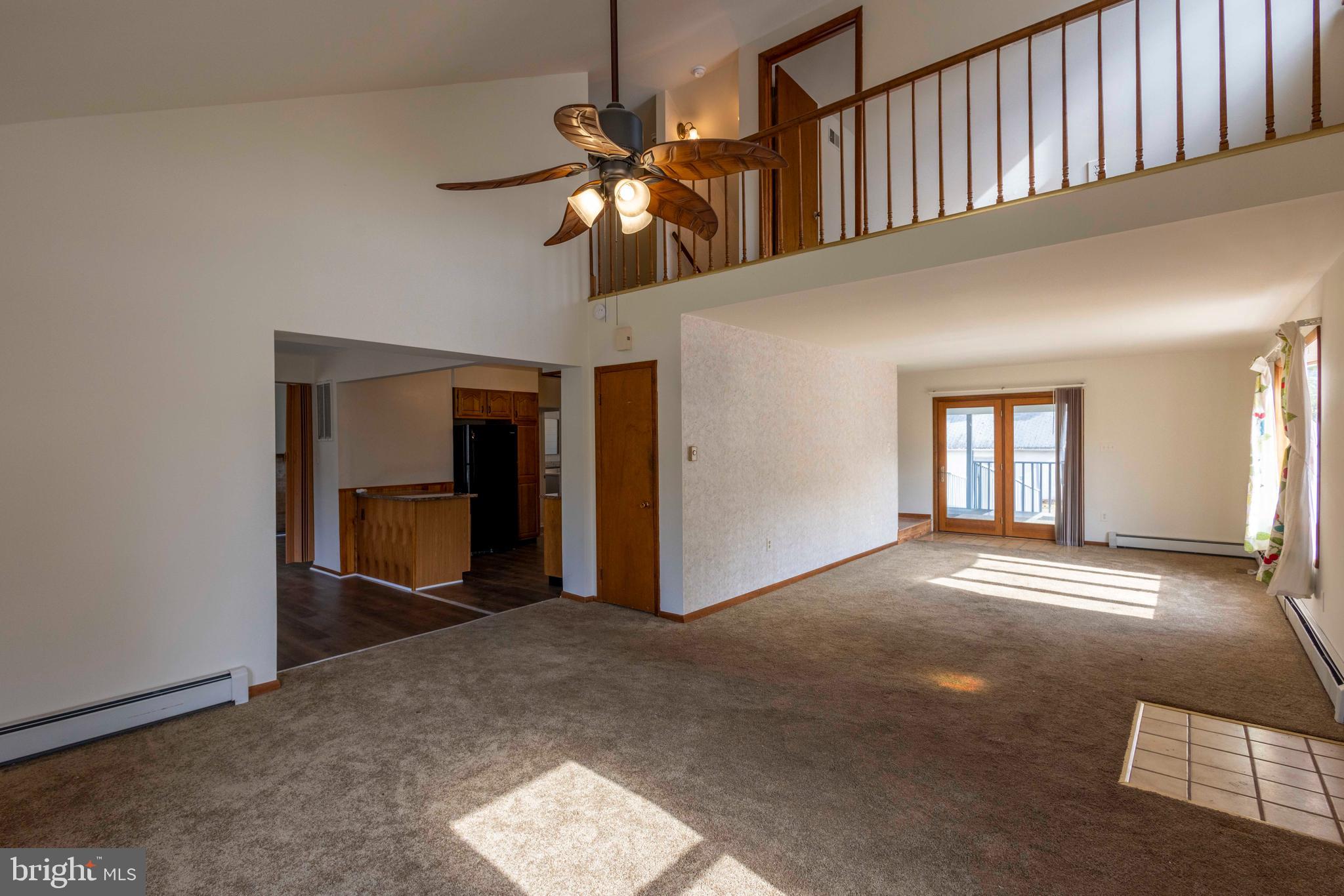 ESSEX - Residential Lease