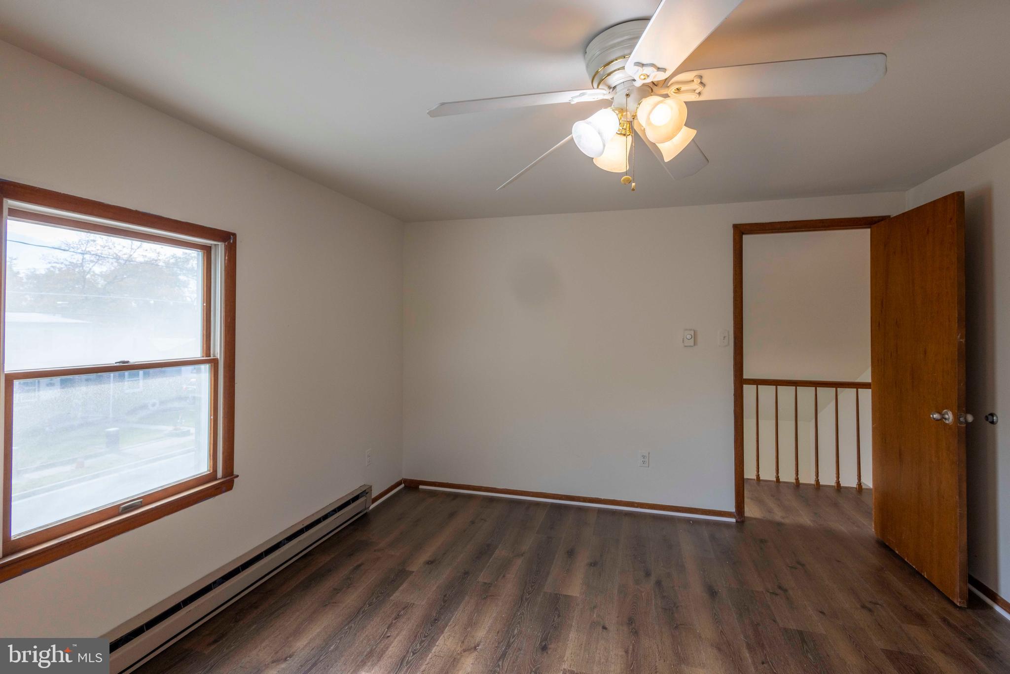 ESSEX - Residential Lease