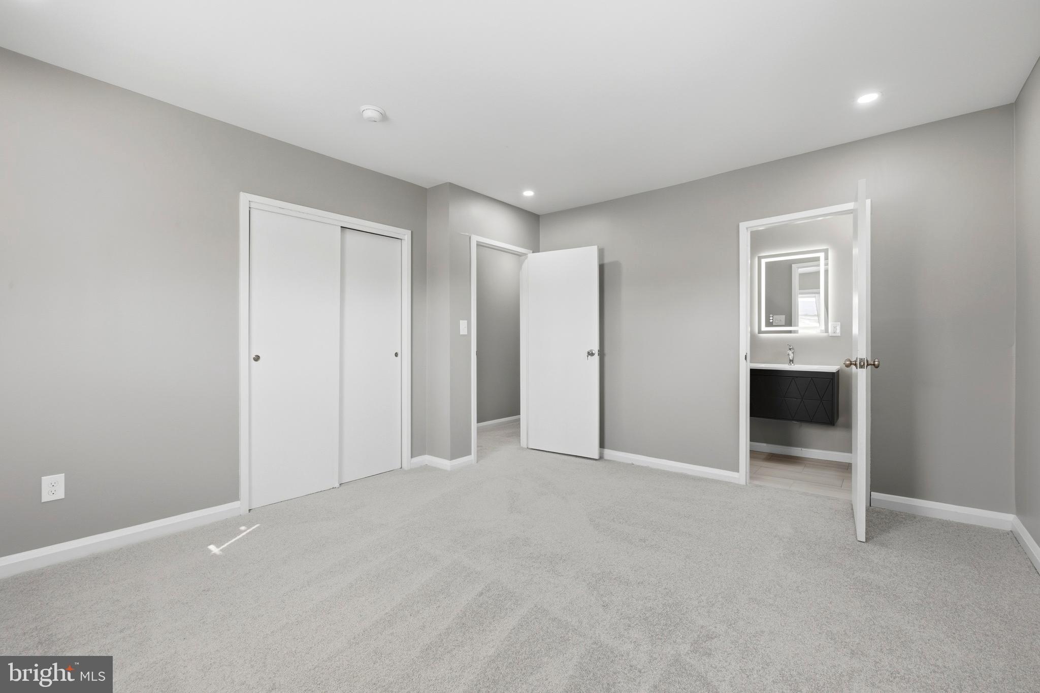 WESTVIEW PARK - Residential